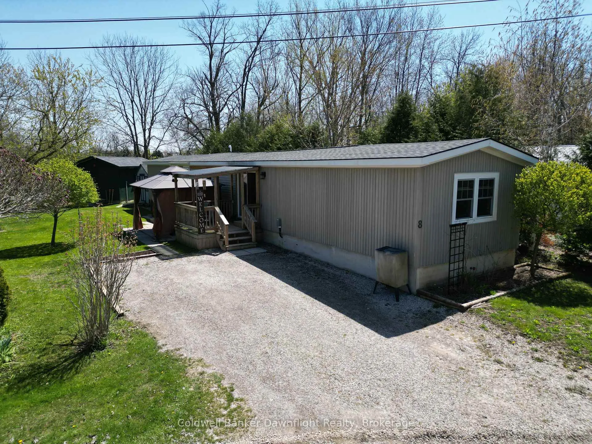 Front of 75049 Hensall Rd #8 Second Avenue