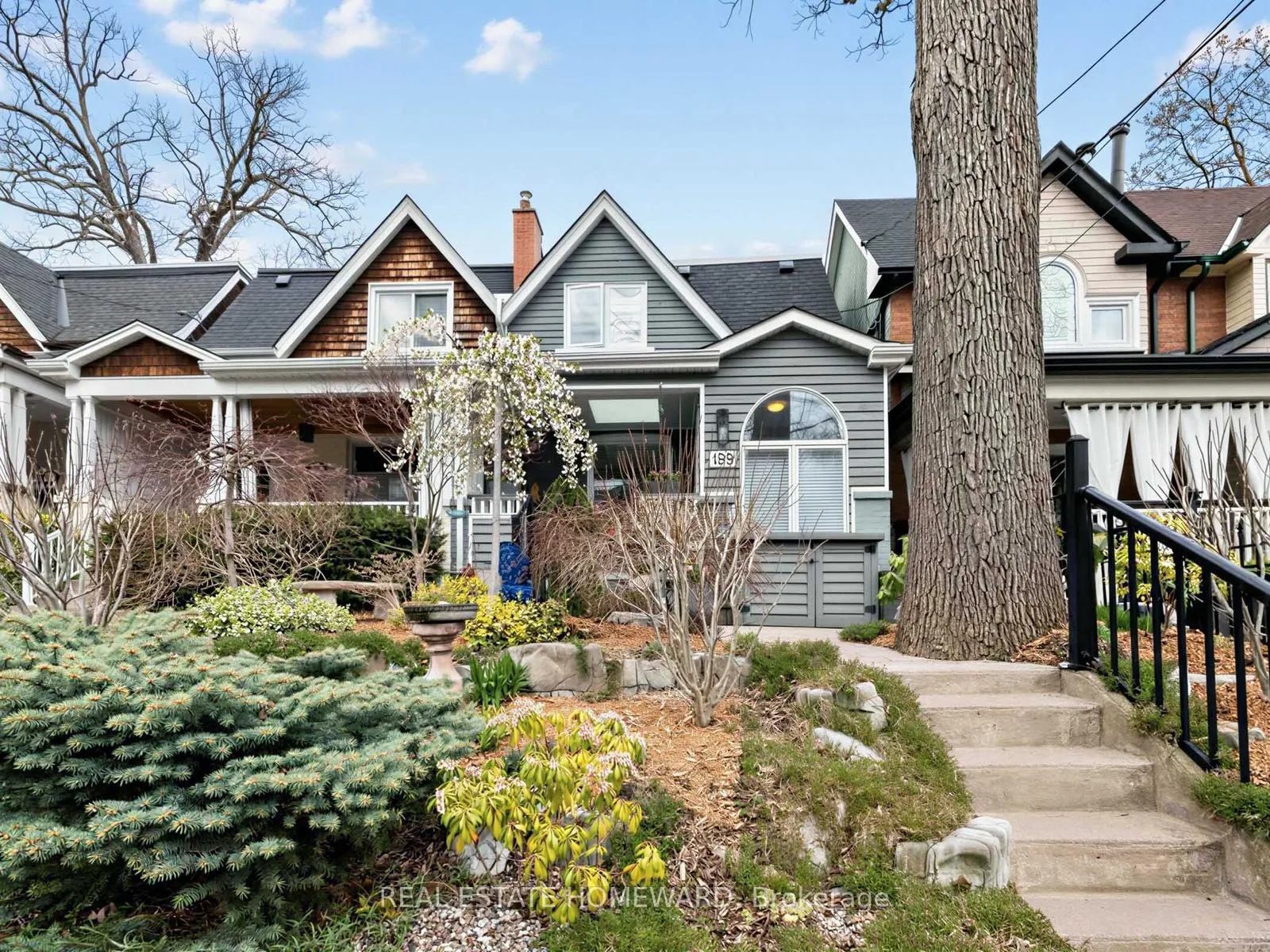 Photo 1 of 199 Lee Avenue, Toronto, The Beaches — HOMEH