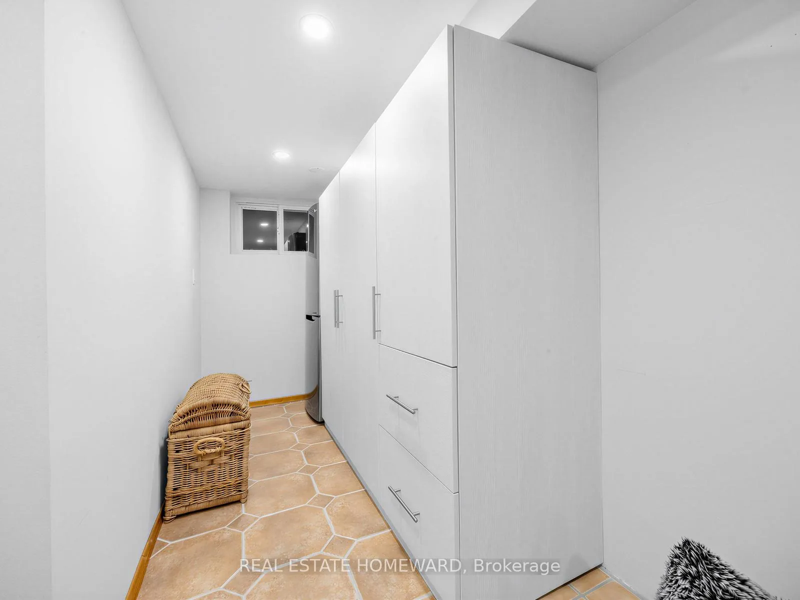 Photo 45 of 199 Lee Avenue, Toronto, The Beaches — HOMEH
