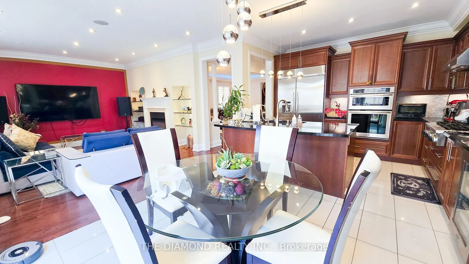 Photo 11 of 114 Chatfield Drive, Vaughan, West Woodbridge — HOMEH