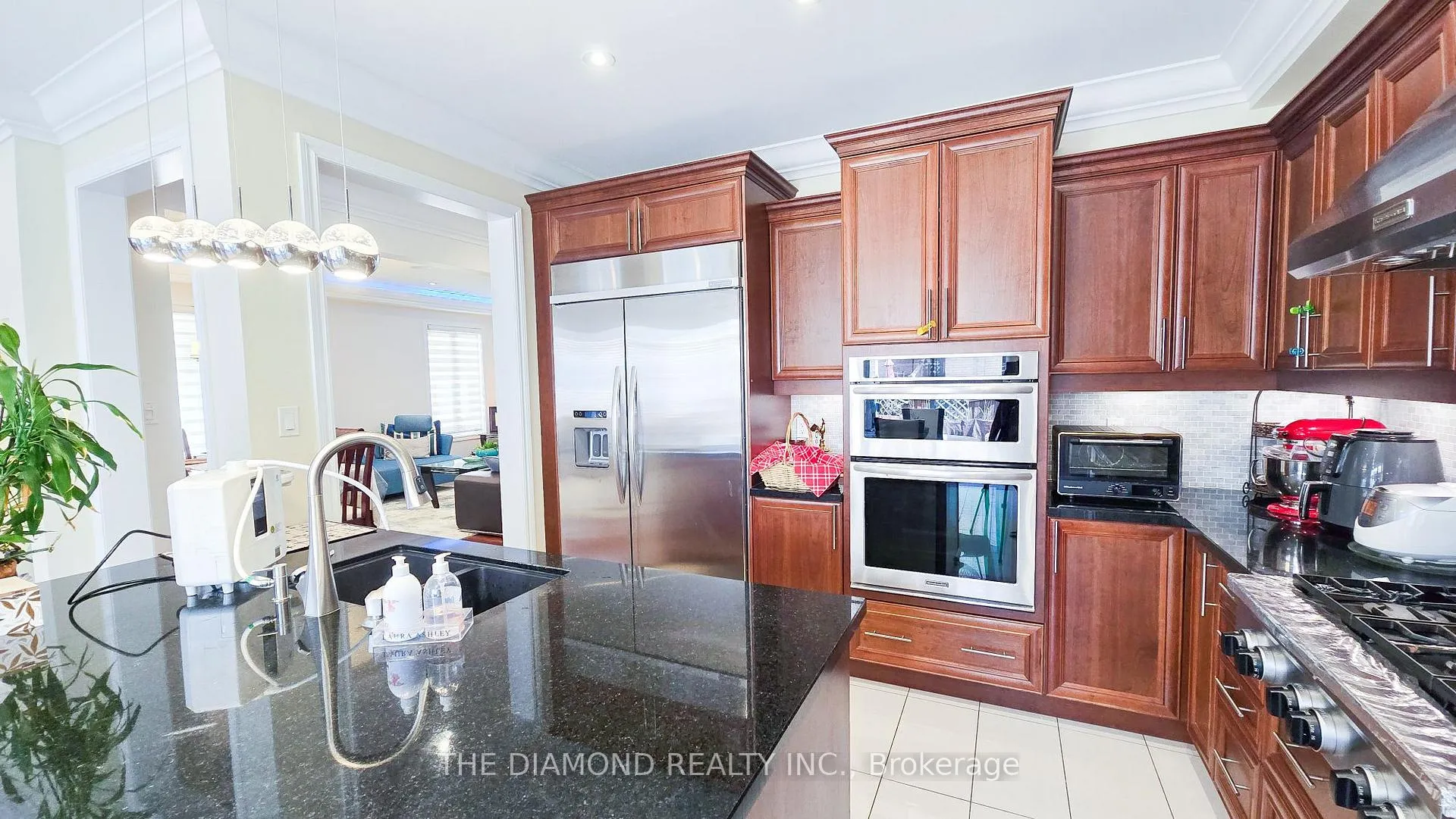 Photo 13 of 114 Chatfield Drive, Vaughan, West Woodbridge — HOMEH