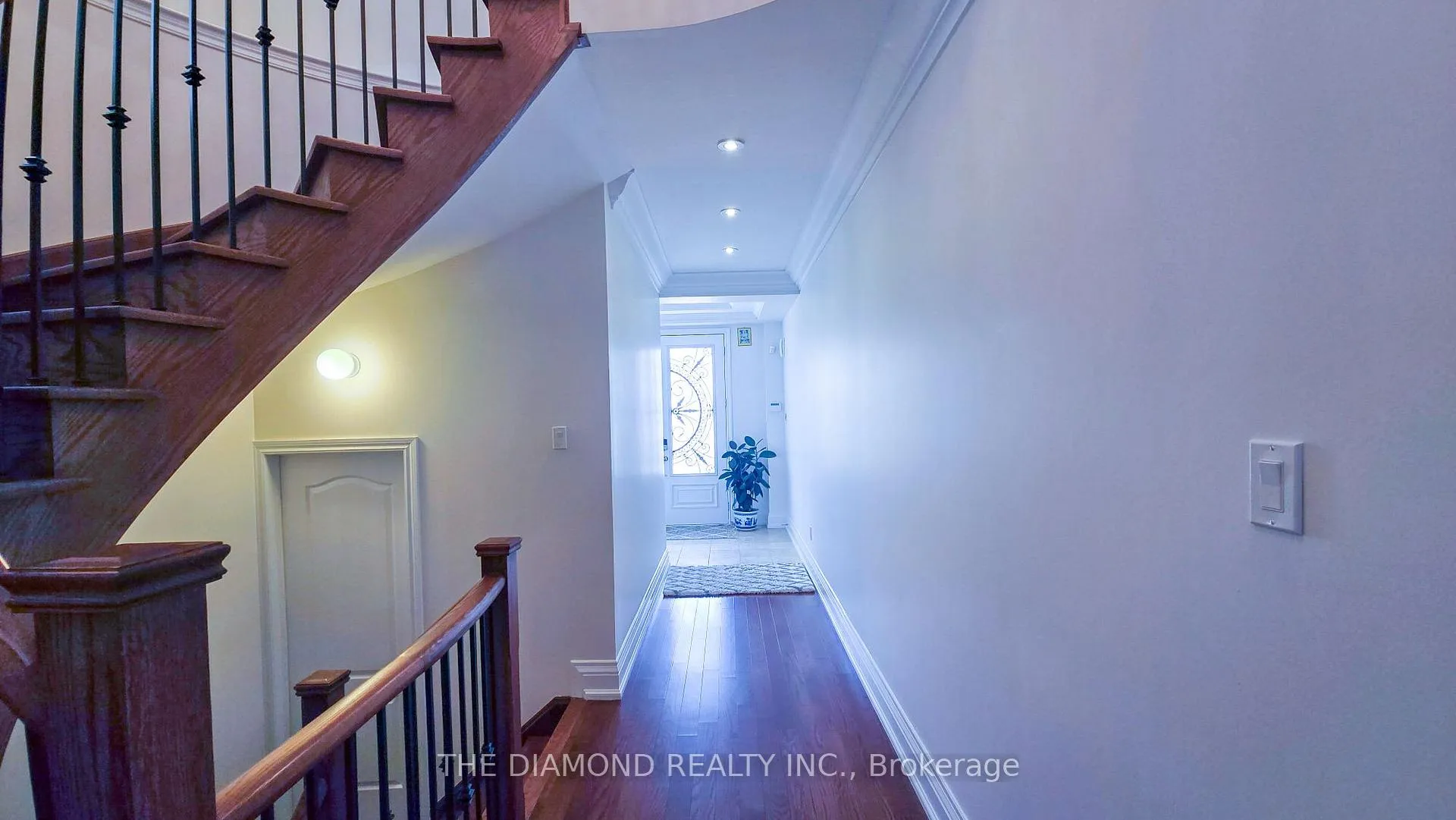 Photo 14 of 114 Chatfield Drive, Vaughan, West Woodbridge — HOMEH