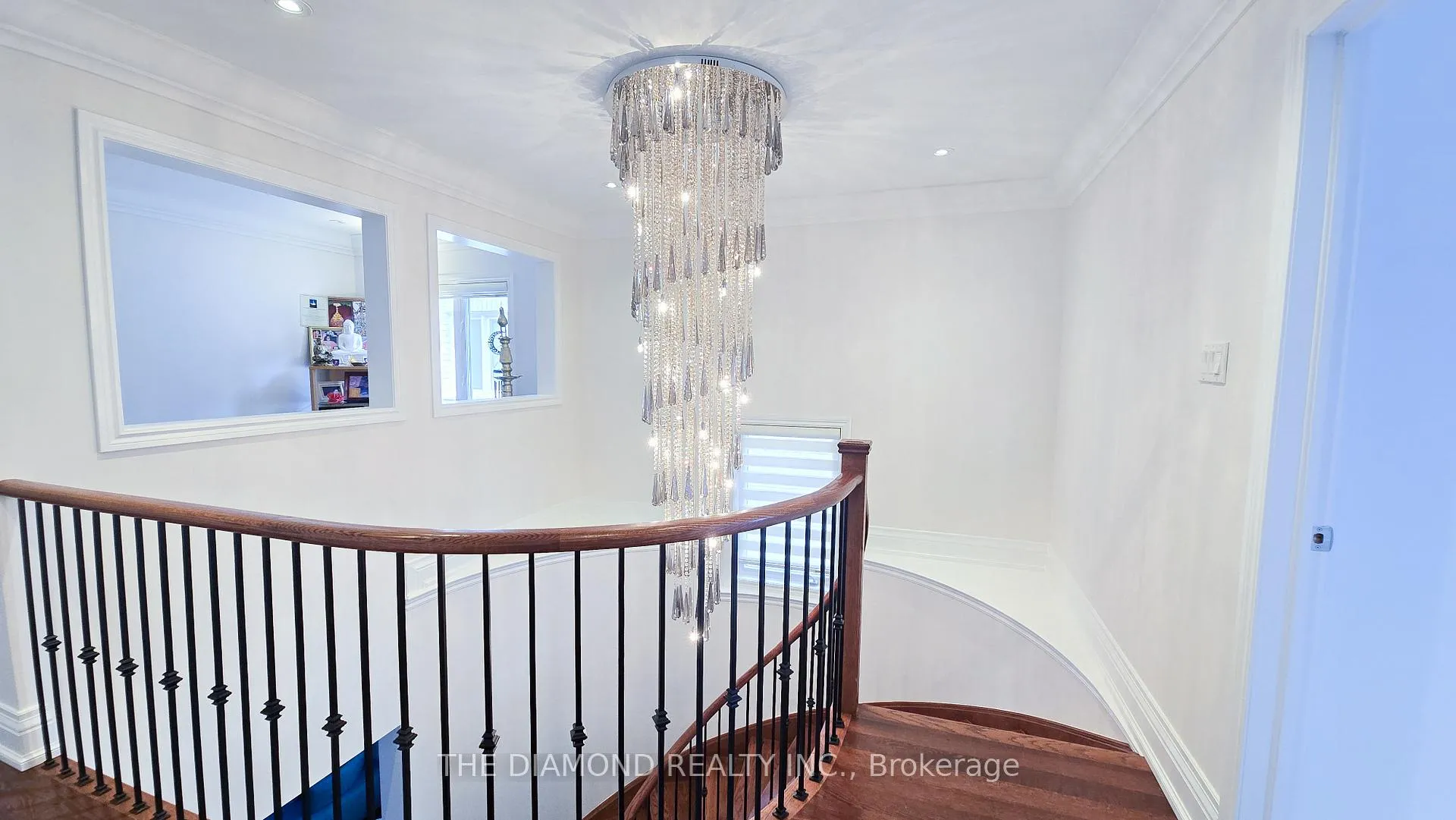 Photo 17 of 114 Chatfield Drive, Vaughan, West Woodbridge — HOMEH