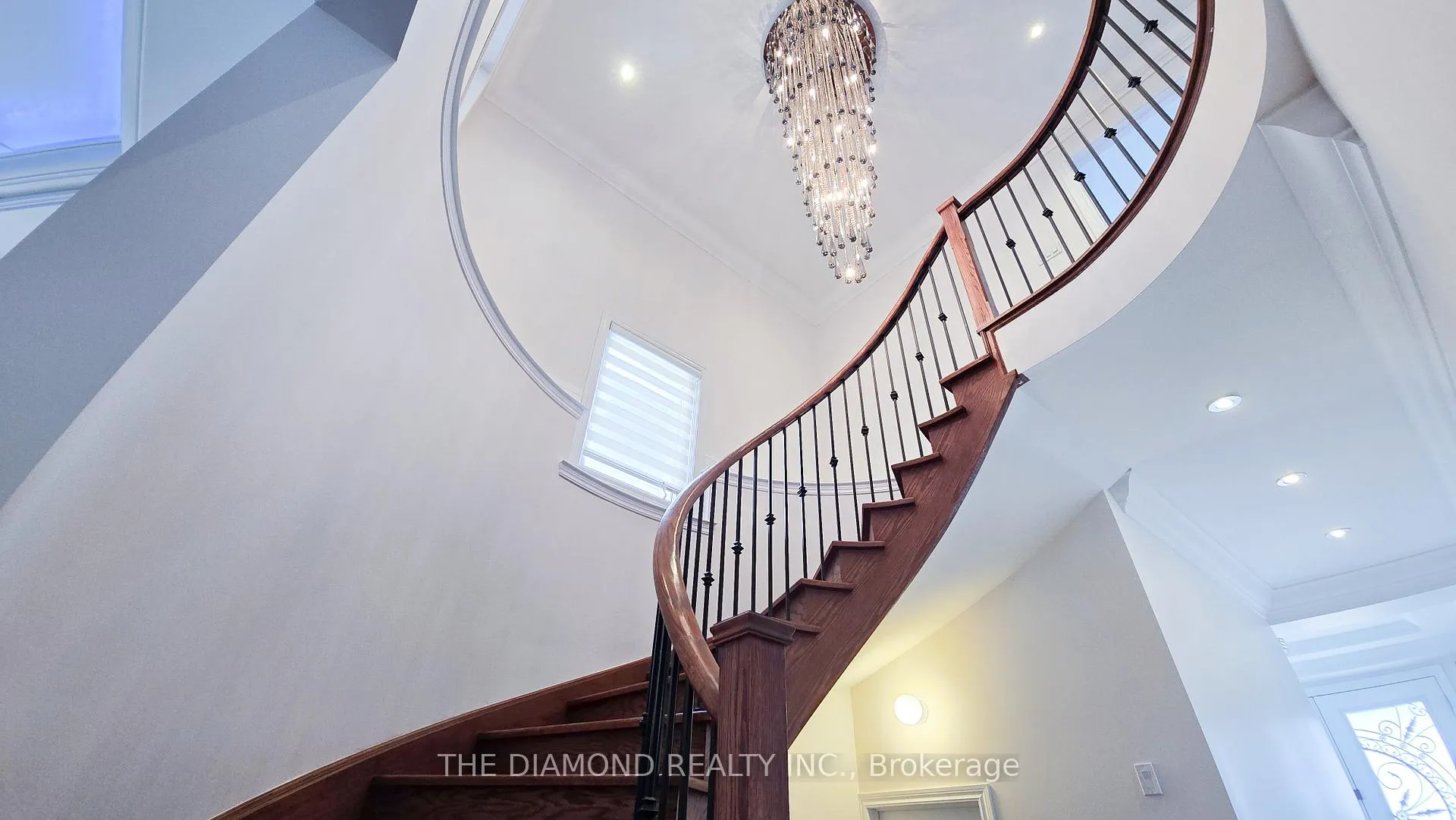 Photo 35 of 114 Chatfield Drive, Vaughan, West Woodbridge — HOMEH