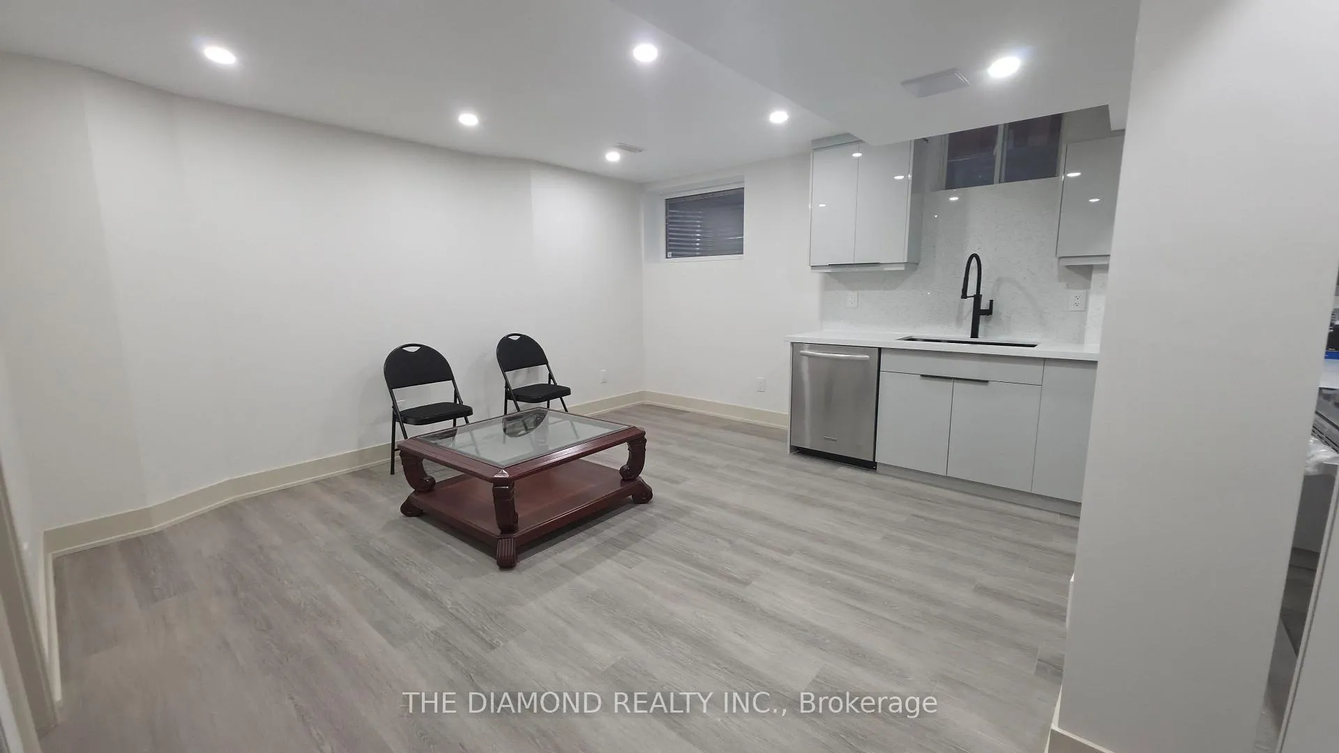Photo 40 of 114 Chatfield Drive, Vaughan, West Woodbridge — HOMEH
