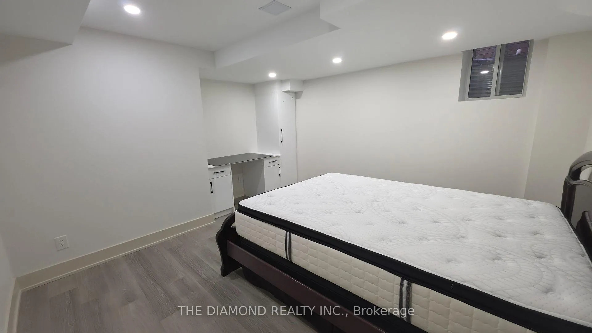 Photo 43 of 114 Chatfield Drive, Vaughan, West Woodbridge — HOMEH