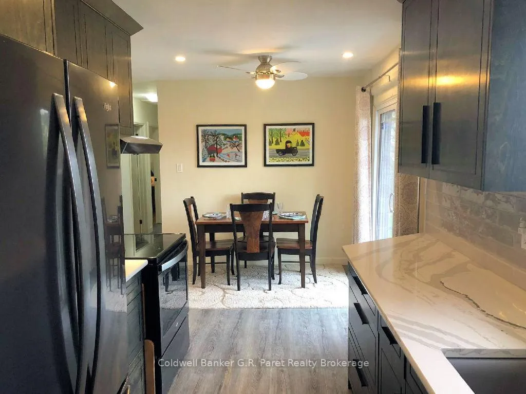 Photo 9 of 35 Tanager Drive, Tillsonburg — HOMEH