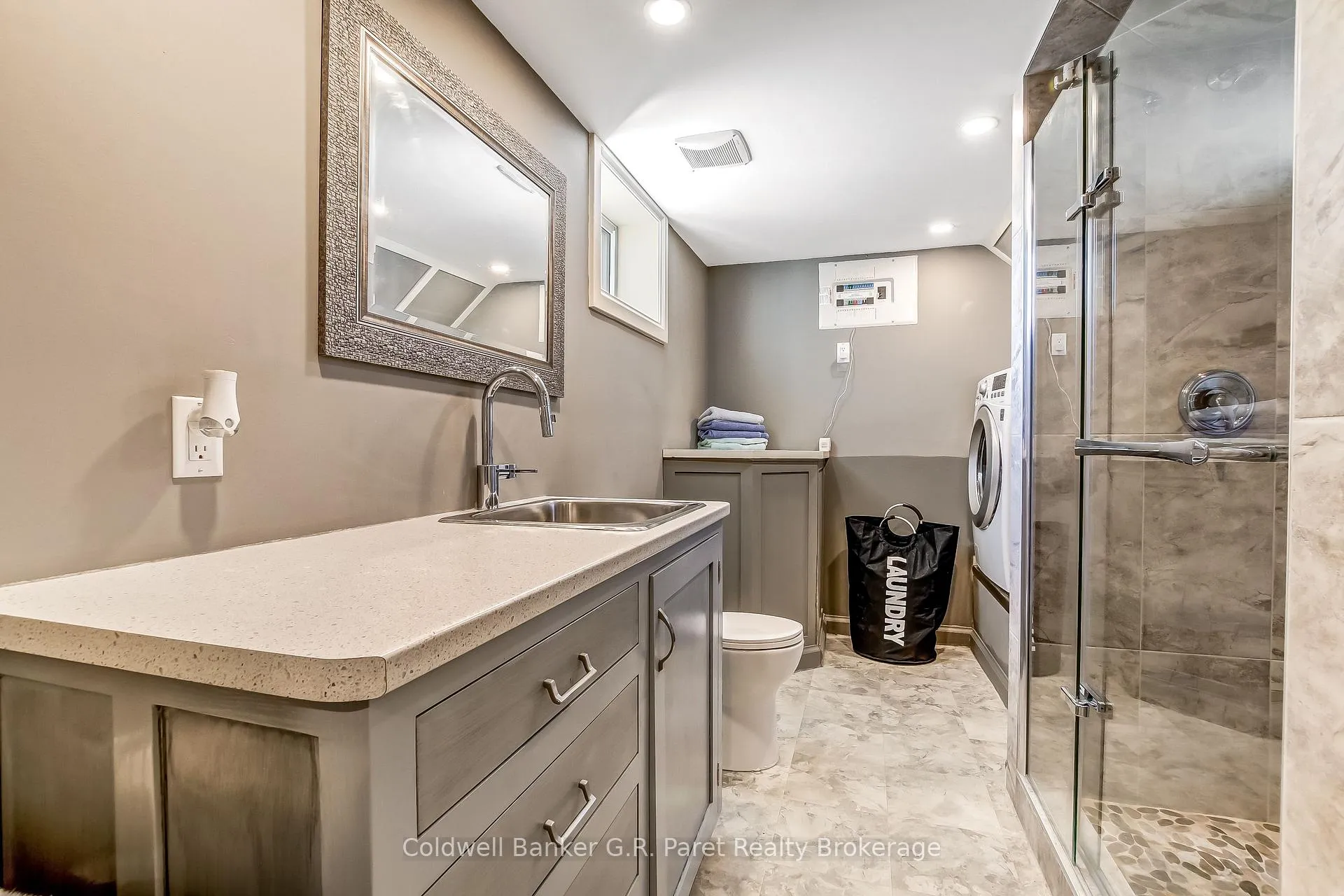Photo 19 of 35 Tanager Drive, Tillsonburg — HOMEH
