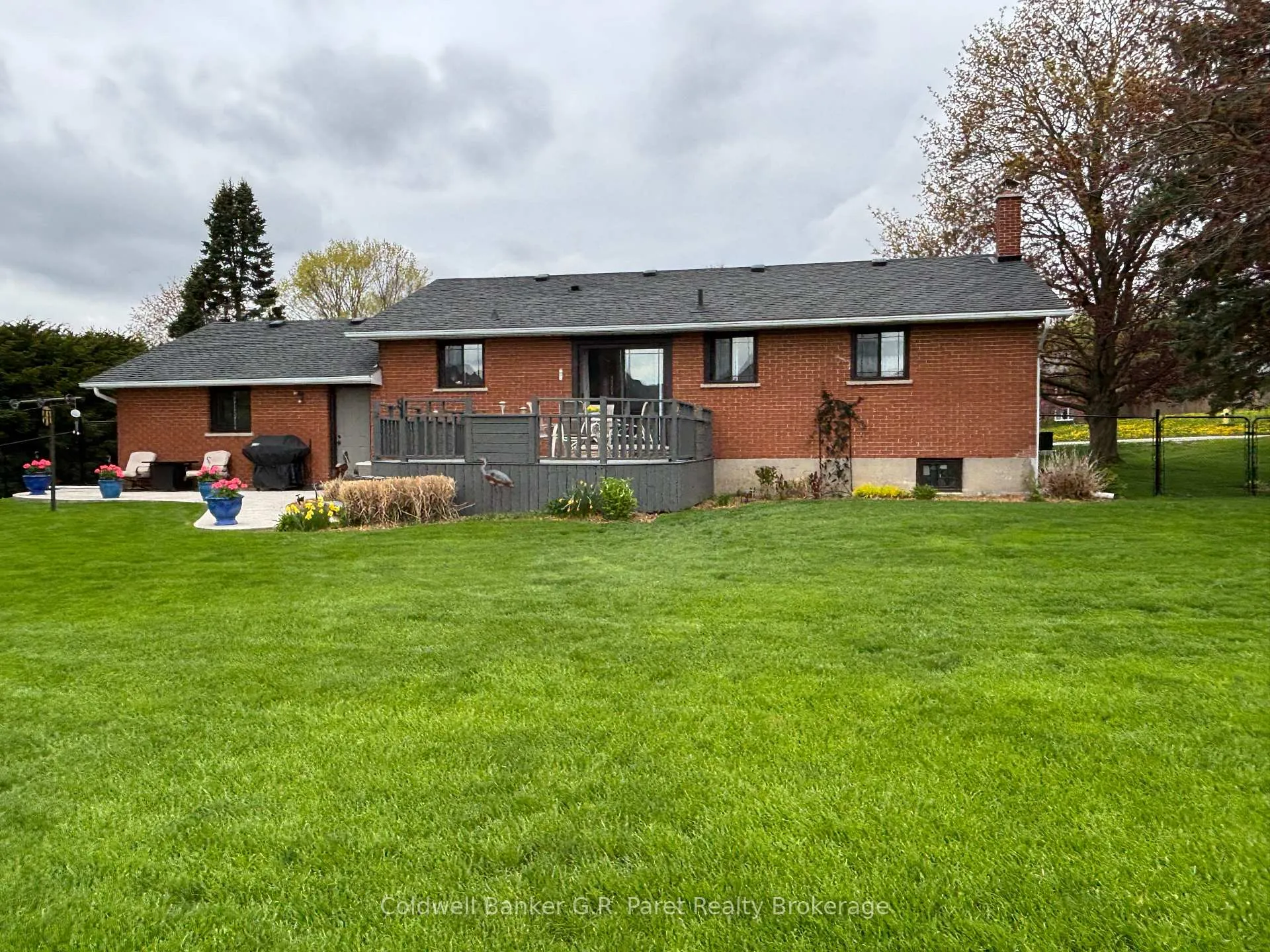 Photo 23 of 35 Tanager Drive, Tillsonburg — HOMEH