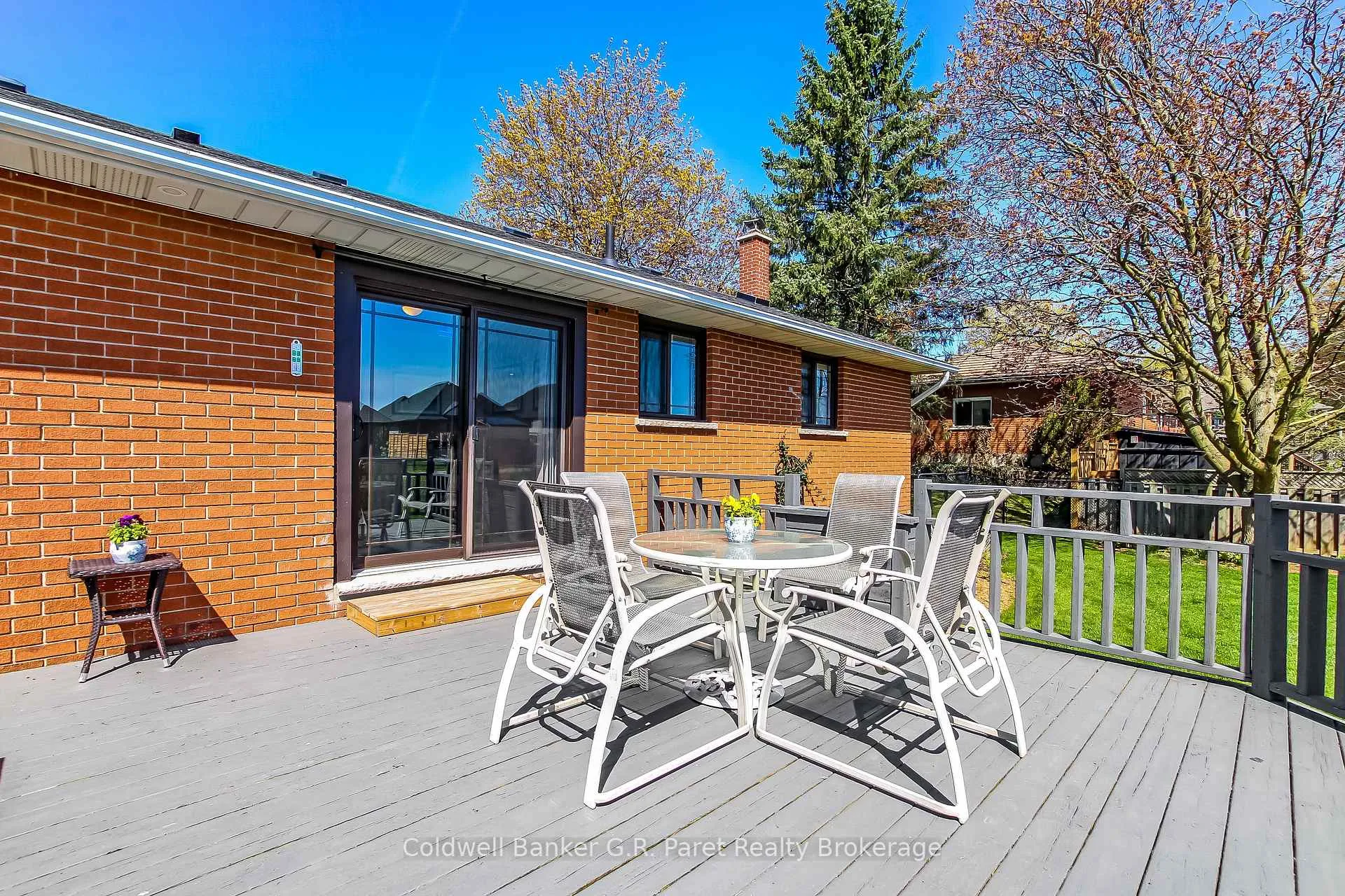 Photo 24 of 35 Tanager Drive, Tillsonburg — HOMEH