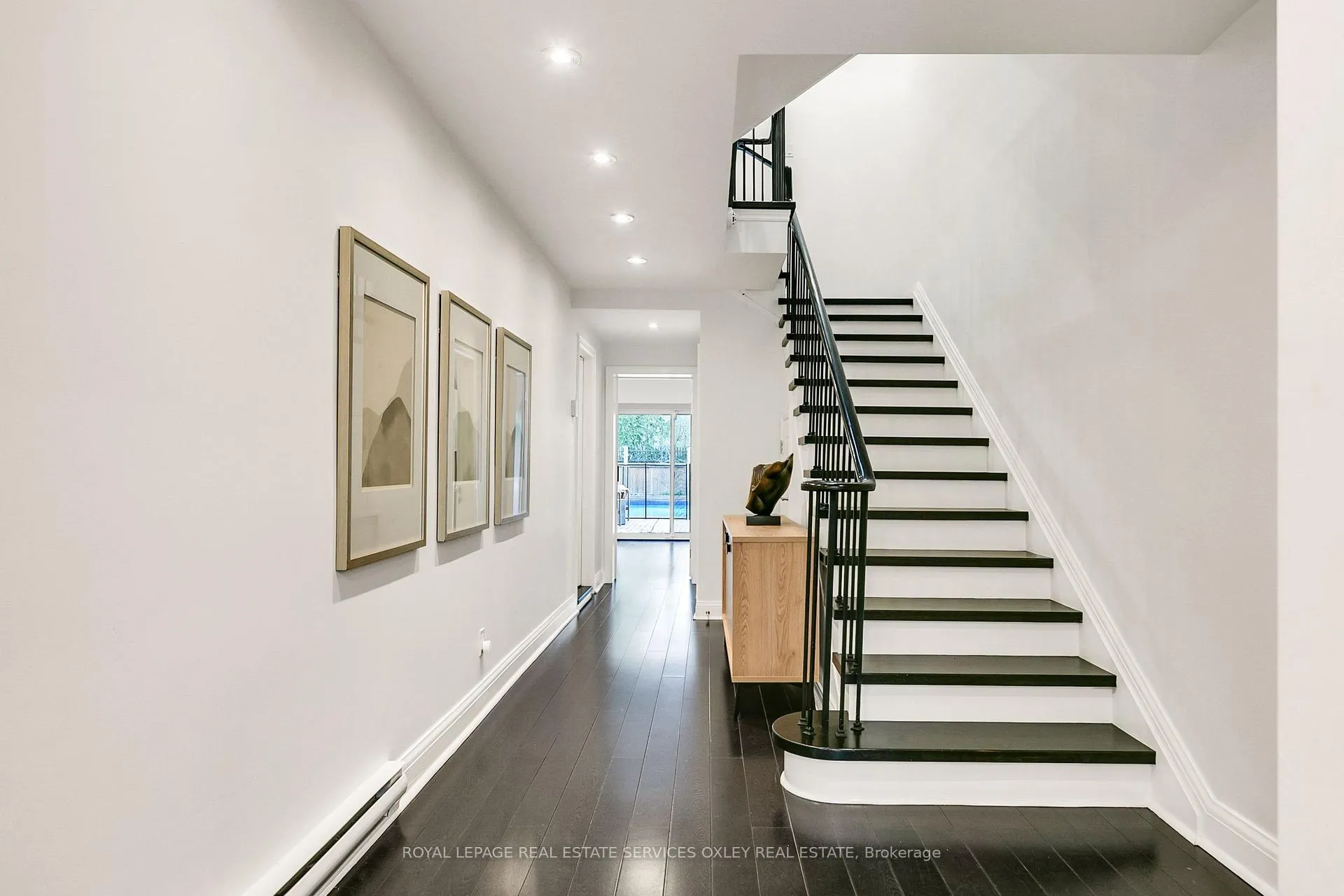 Photo 3 of 102 Elm Avenue, Toronto, Rosedale-Moore Park — HOMEH