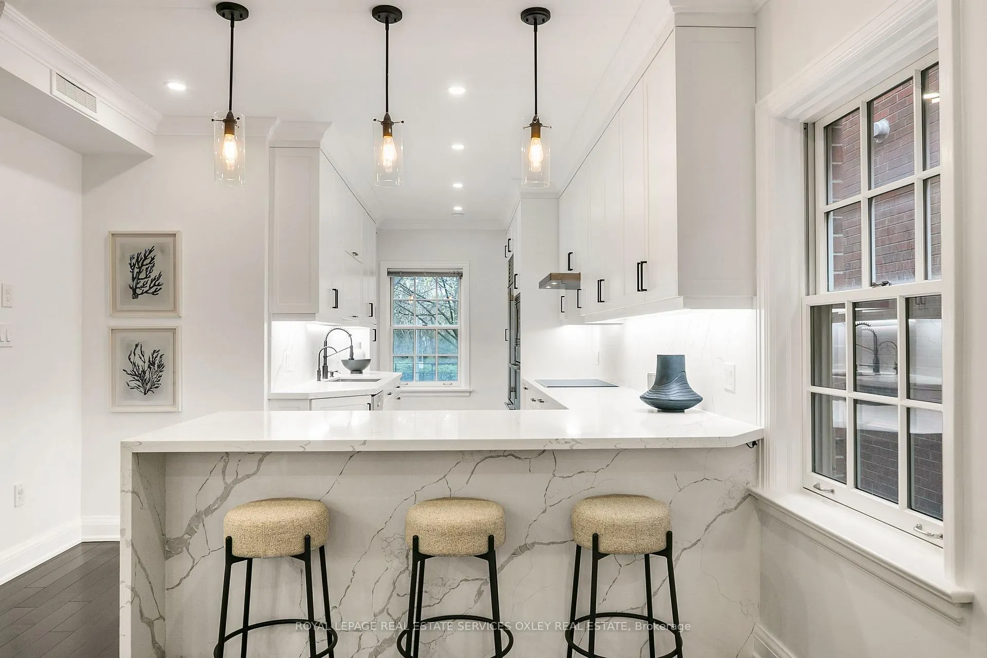Photo 16 of 102 Elm Avenue, Toronto, Rosedale-Moore Park — HOMEH