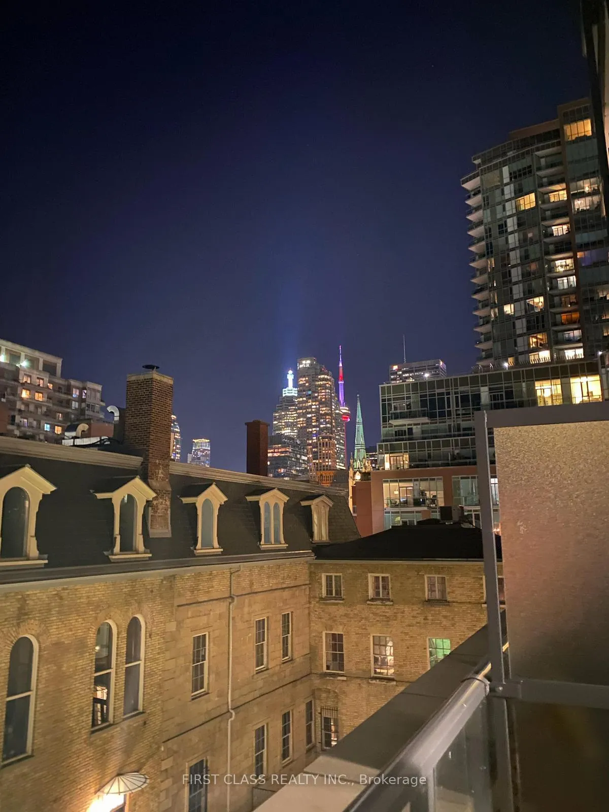 Front of Unit 307, 105 George Street