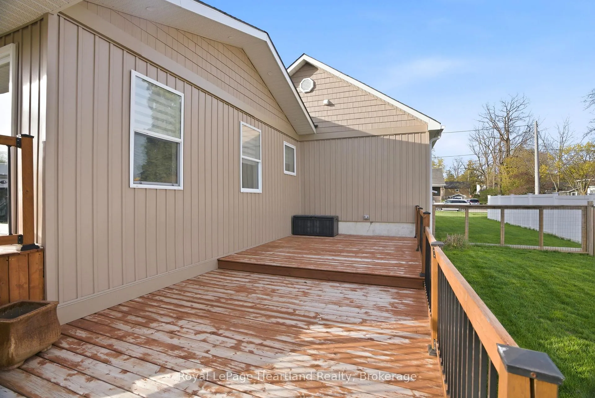 Photo 32 of 208 Ontario Street, Central Huron, Clinton — HOMEH