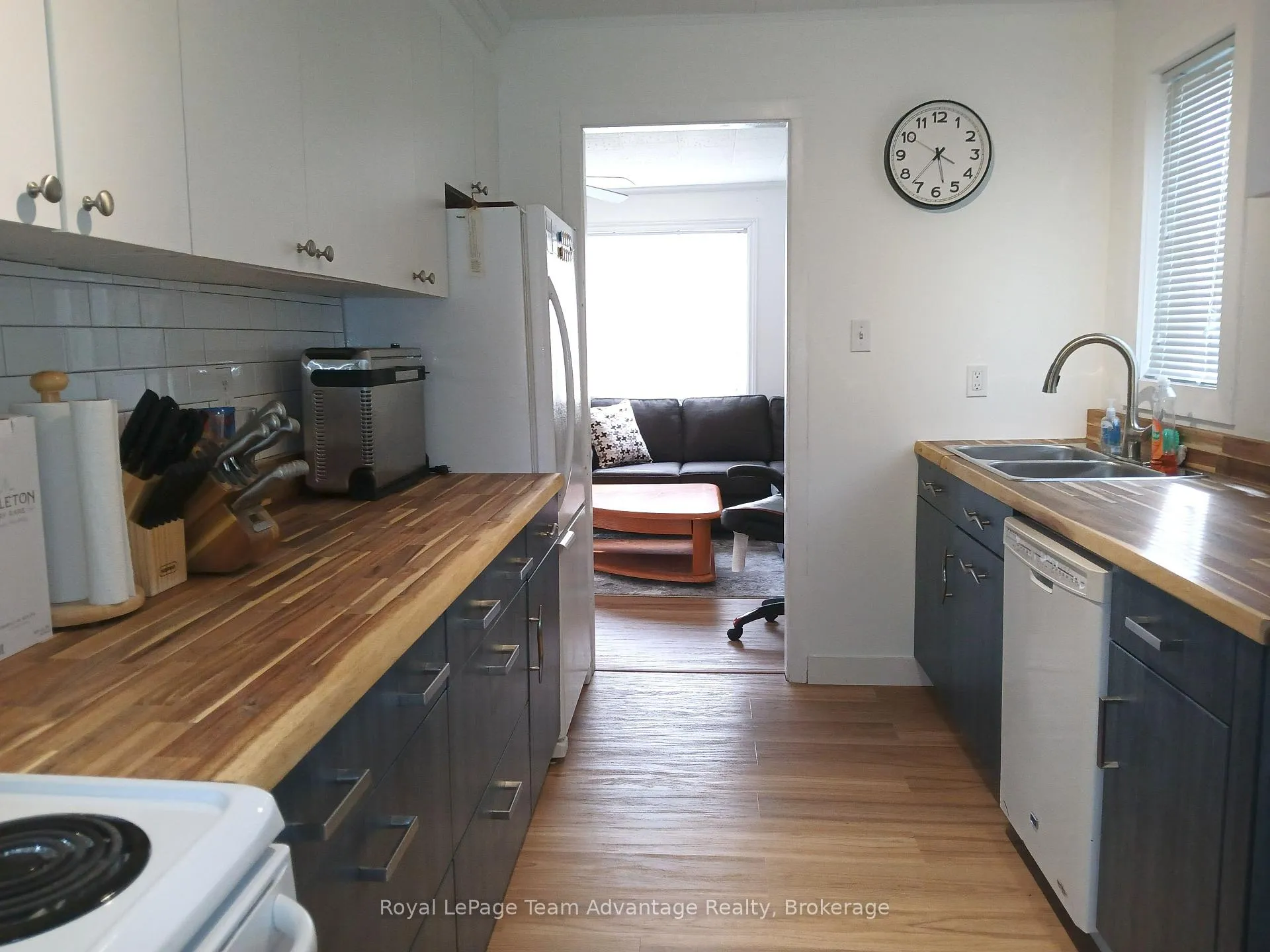 Photo 20 of 3 Riverdale Road, Parry Sound — HOMEH