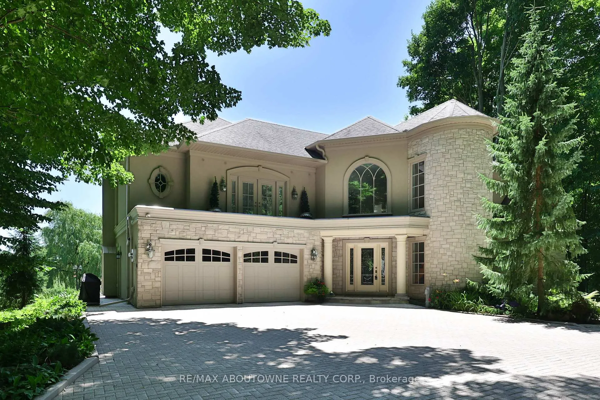Photo 1 of 1270 1 Side Road, Burlington, Tyandaga — HOMEH