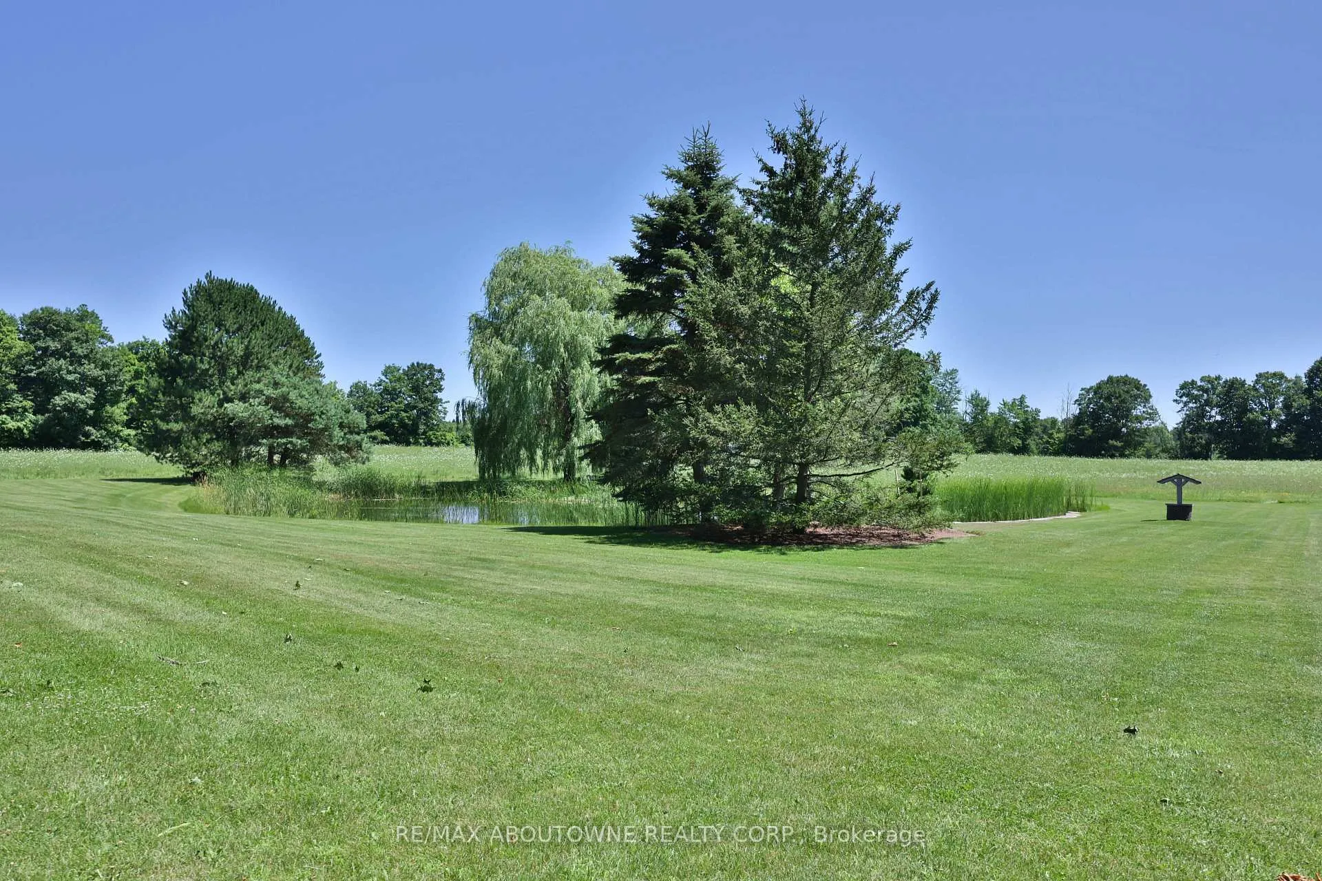 Photo 34 of 1270 1 Side Road, Burlington, Tyandaga — HOMEH