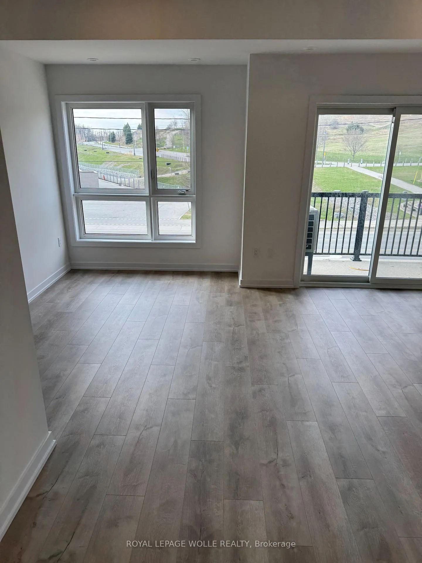 Photo 3 of Unit K5, 40 Palace Street, Kitchener — HOMEH