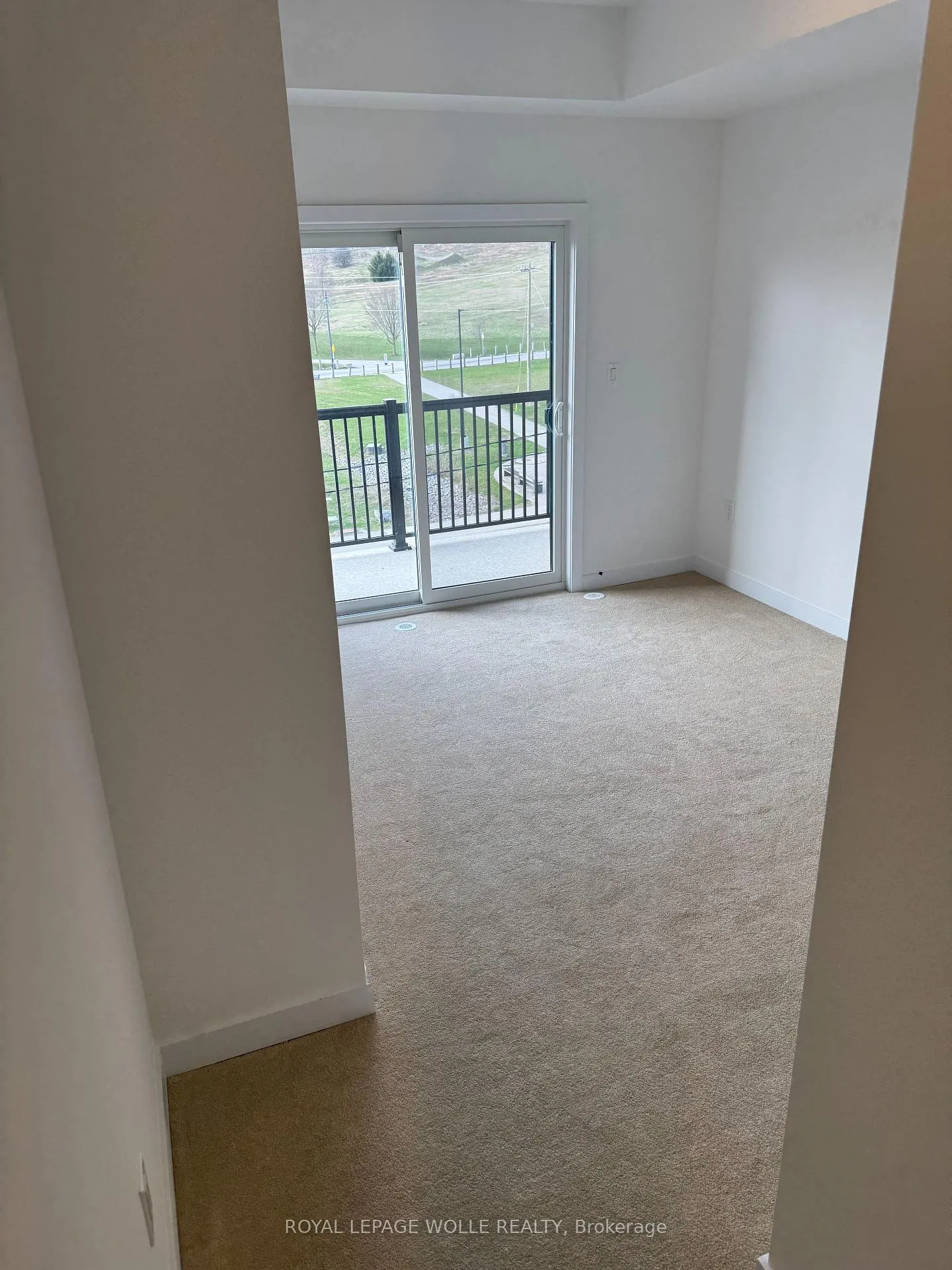 Photo 8 of Unit K5, 40 Palace Street, Kitchener — HOMEH