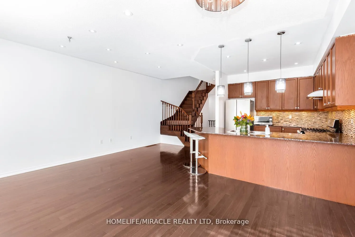 Photo 11 of Unit 58, 745 Farmstead Drive, Milton, Willmott — HOMEH
