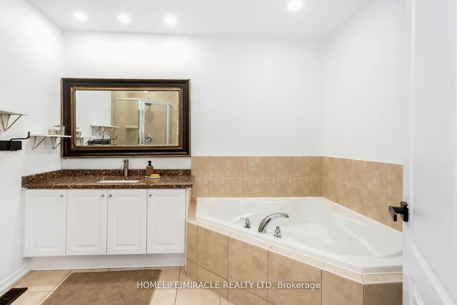Photo 26 of Unit 58, 745 Farmstead Drive, Milton, Willmott — HOMEH