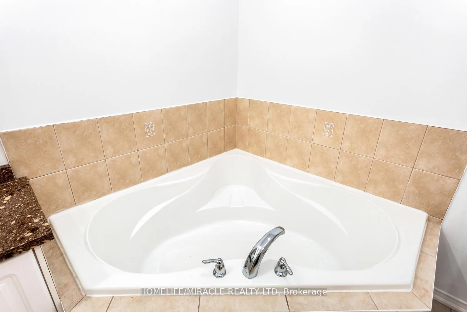 Photo 27 of Unit 58, 745 Farmstead Drive, Milton, Willmott — HOMEH