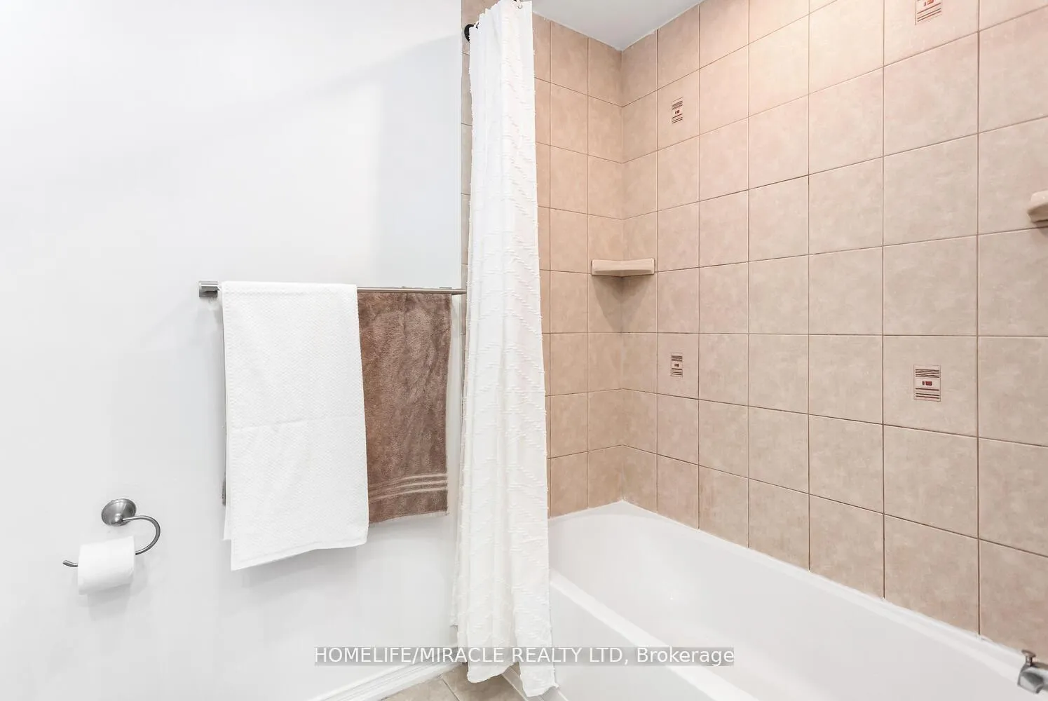 Photo 33 of Unit 58, 745 Farmstead Drive, Milton, Willmott — HOMEH