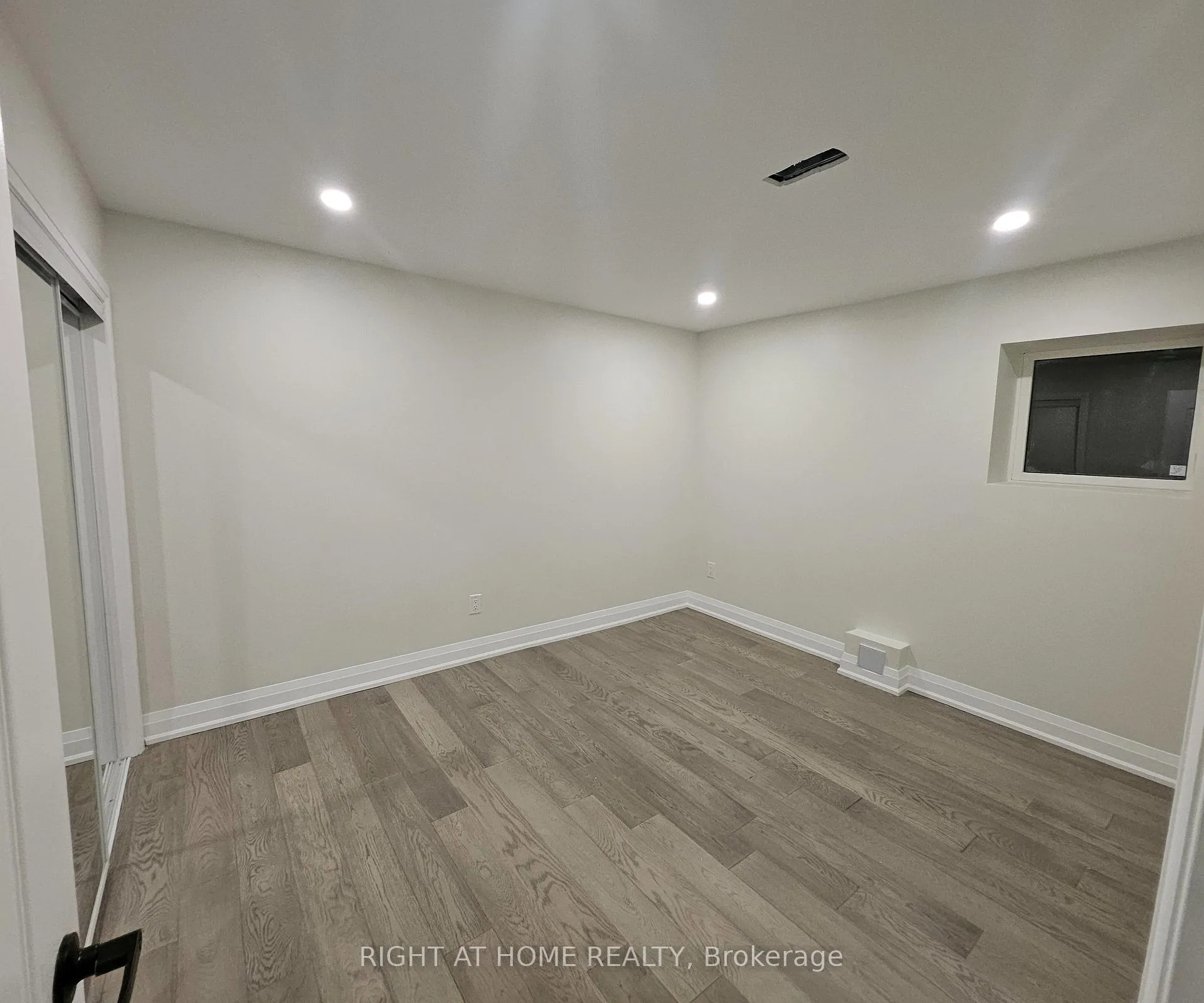 Photo 12 of Unit Basement, 85 Onyx Court, Hamilton, Chappel — HOMEH