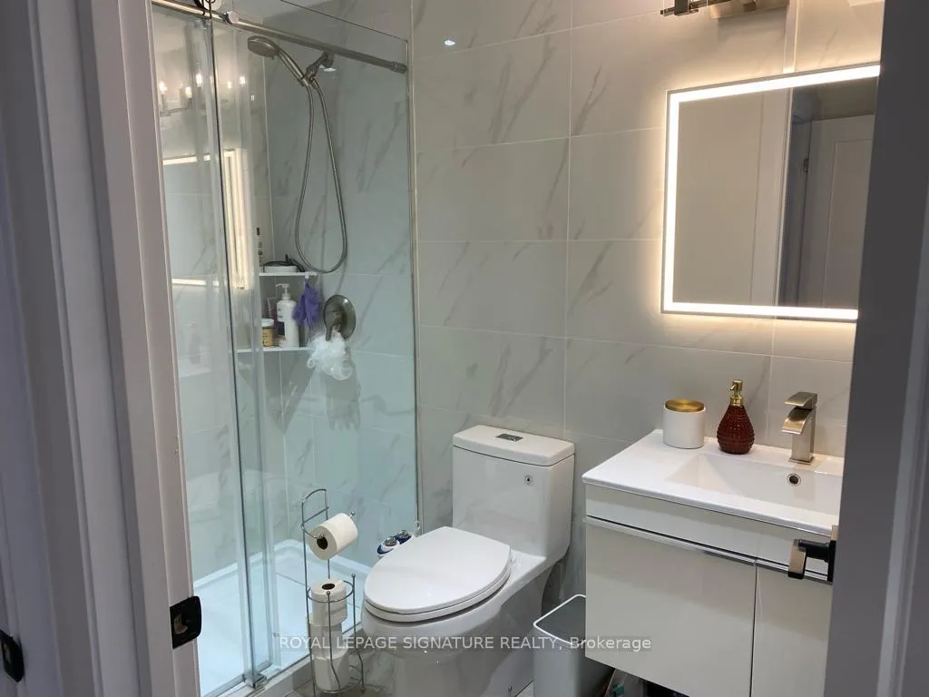 Photo 11 of Unit Bsmt, 134 Elizabeth Crescent N, Whitby, Blue Grass Meadows — HOMEH