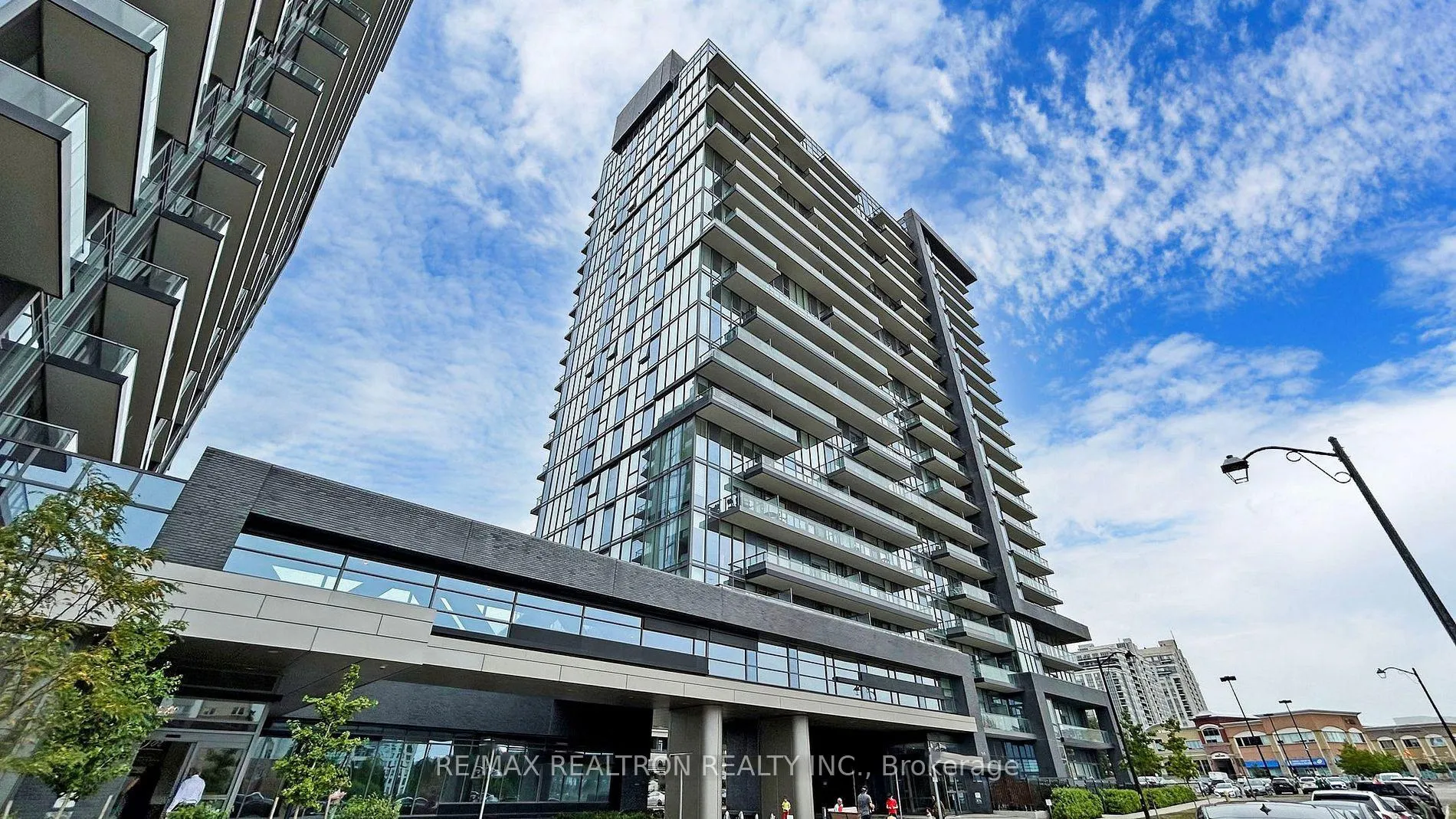 Front of Unit 602, 20 Gatineau Drive