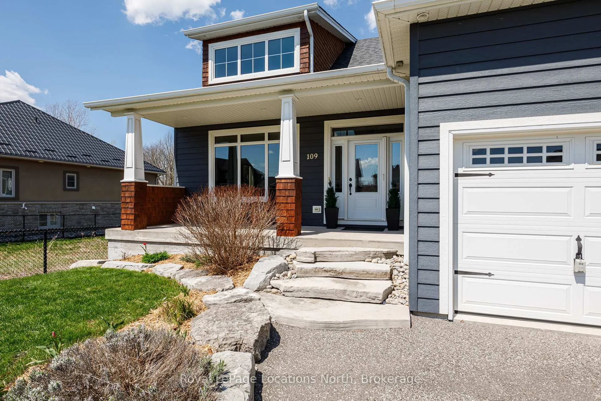 Photo 2 of 109 Findlay Drive, Collingwood — HOMEH