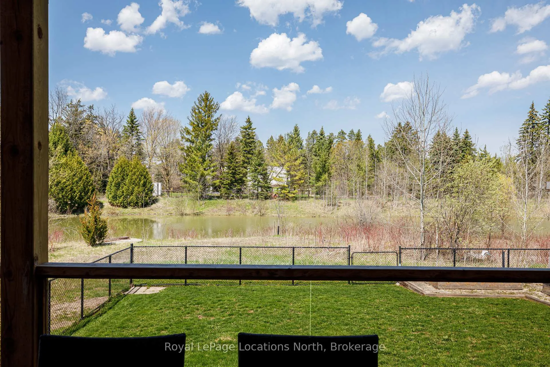 Photo 5 of 109 Findlay Drive, Collingwood — HOMEH