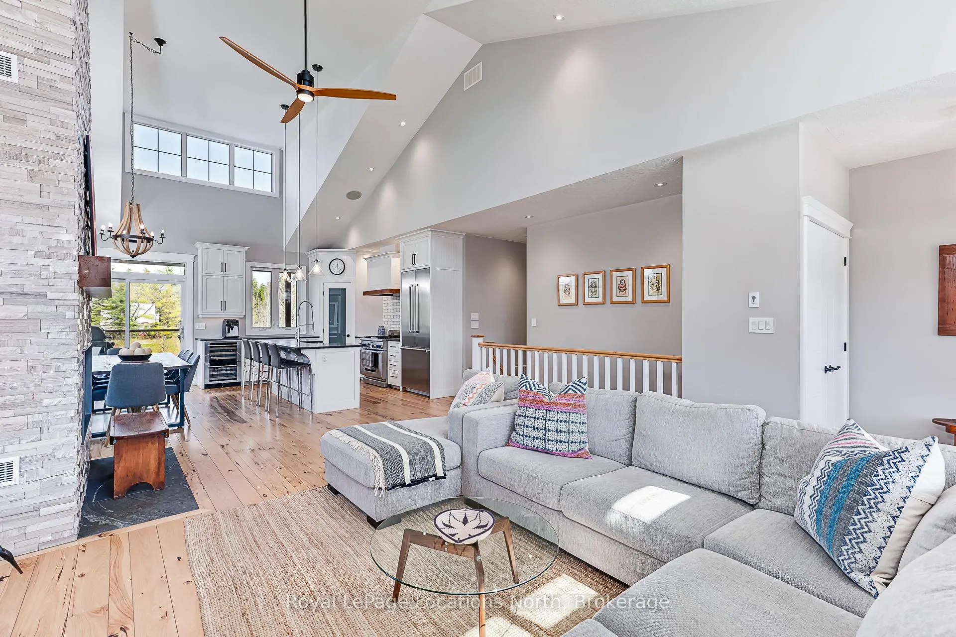 Photo 11 of 109 Findlay Drive, Collingwood — HOMEH