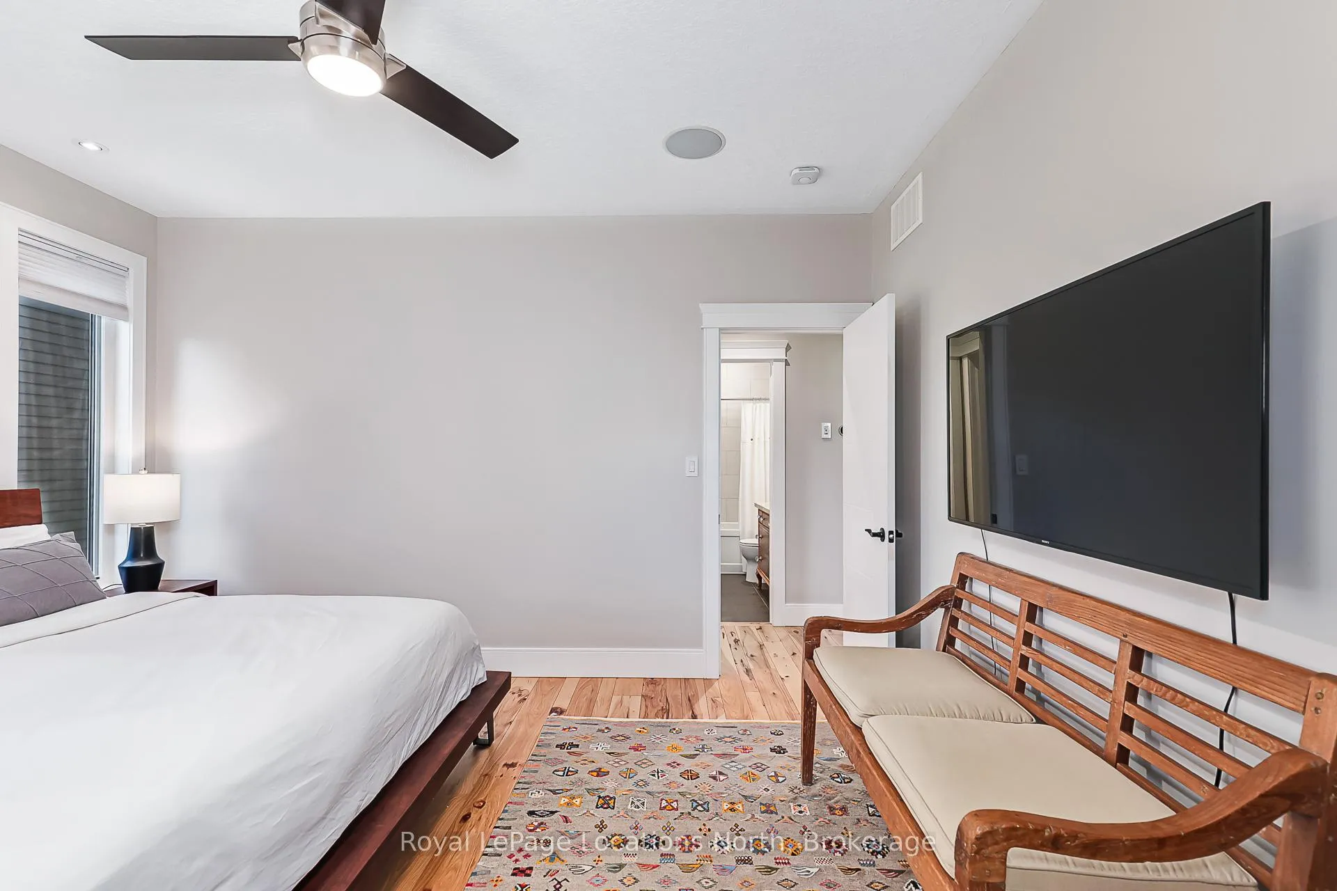 Photo 21 of 109 Findlay Drive, Collingwood — HOMEH