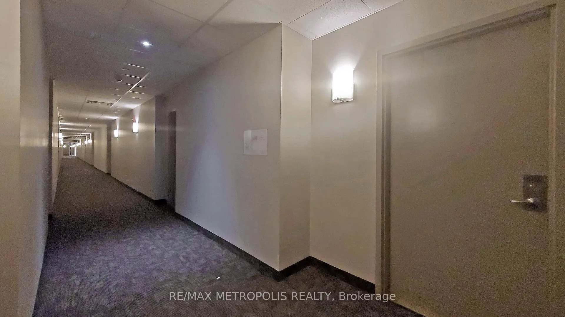 Photo 5 of Unit 106, 7325 Markham Road, Markham, Cedarwood — HOMEH