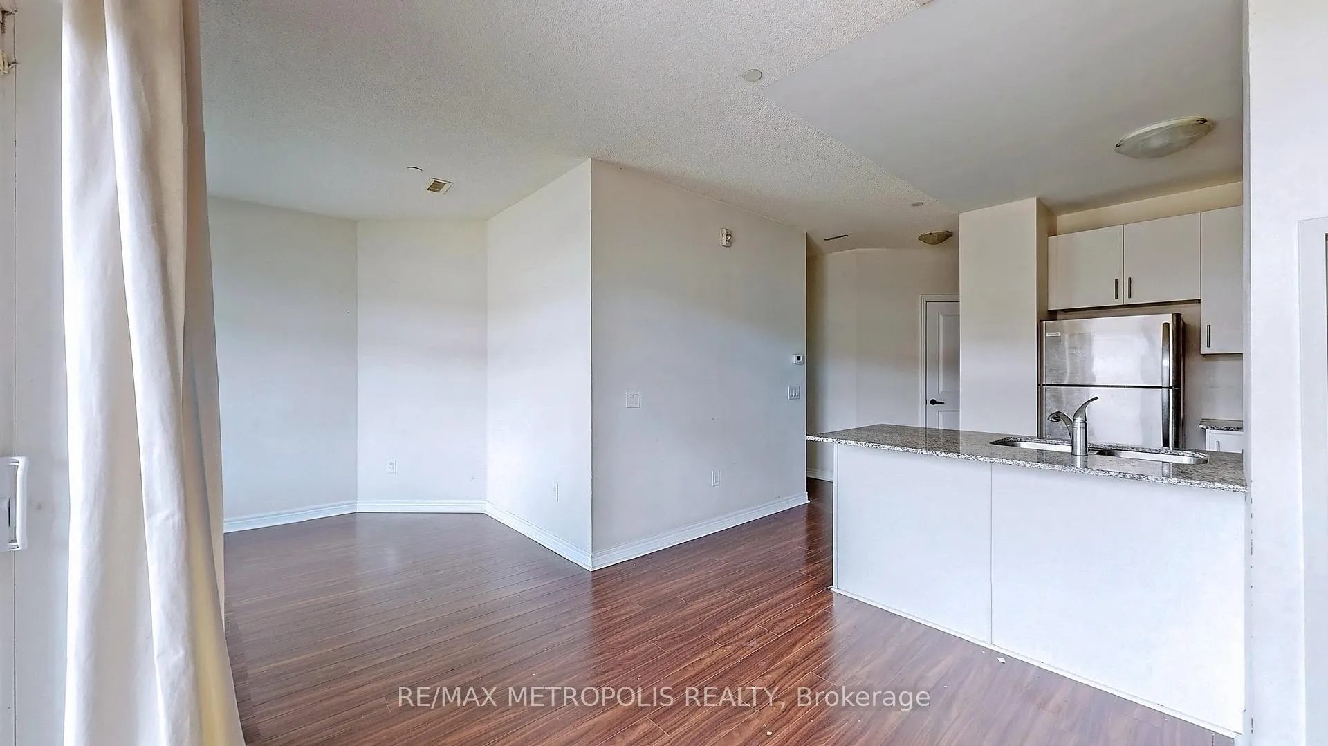 Photo 8 of Unit 106, 7325 Markham Road, Markham, Cedarwood — HOMEH