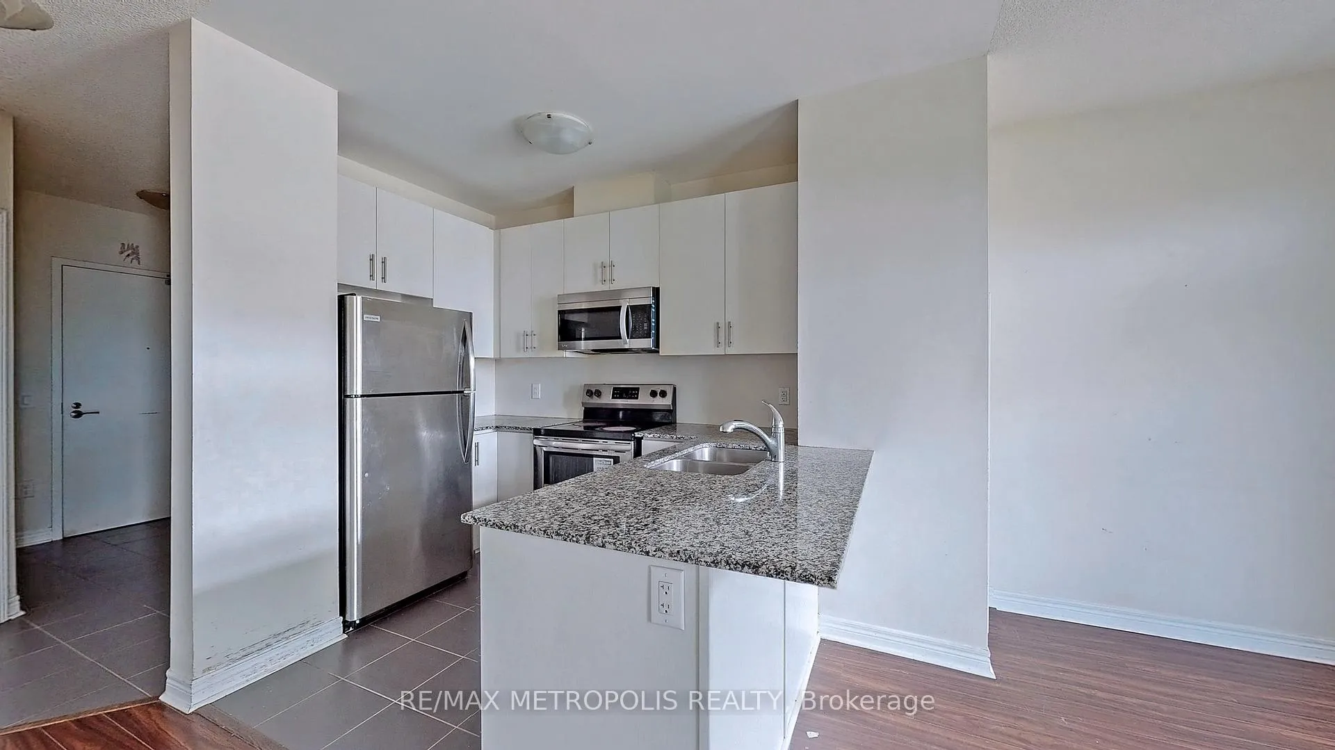 Photo 13 of Unit 106, 7325 Markham Road, Markham, Cedarwood — HOMEH