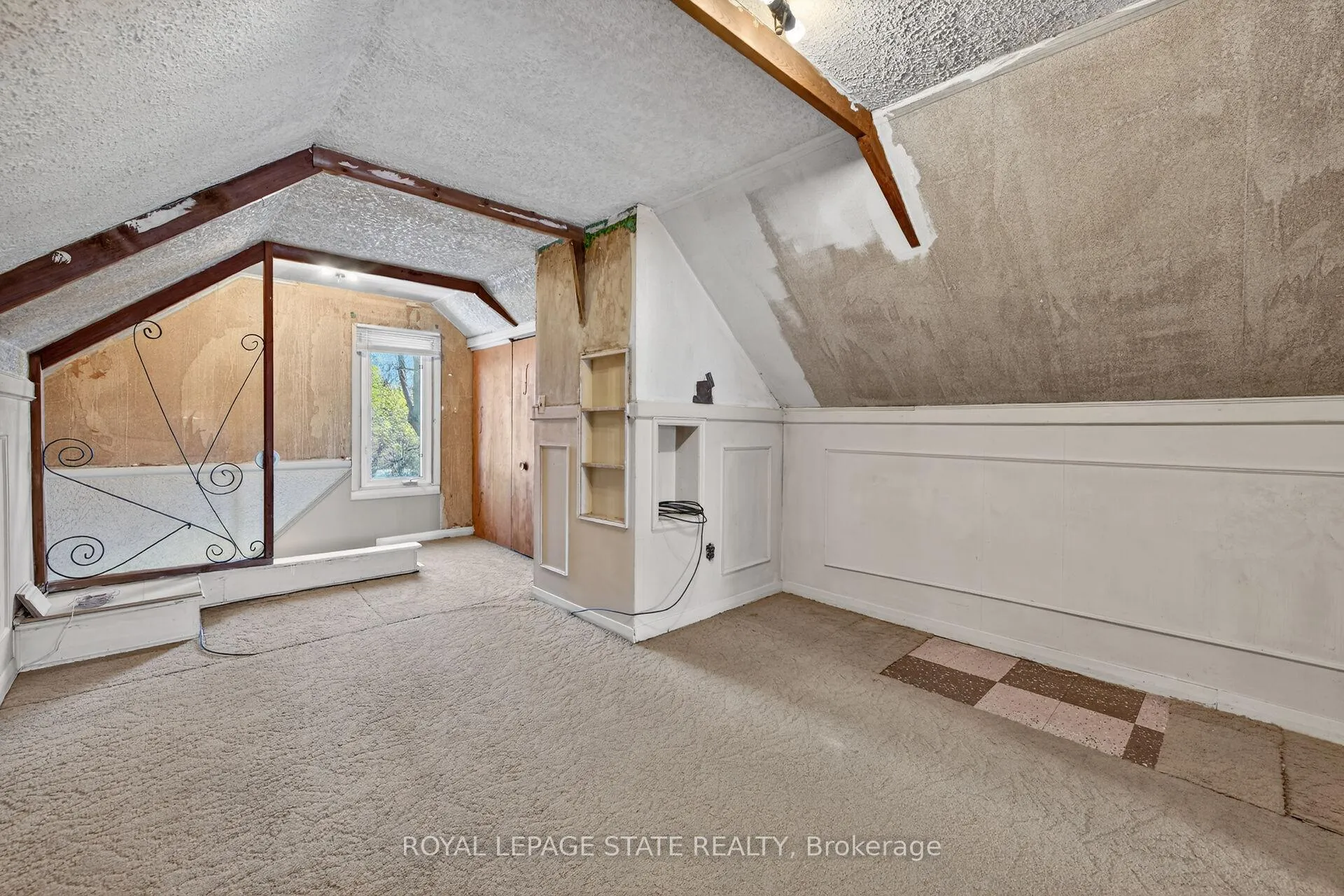 Photo 20 of 227 West 19th Street, Hamilton, Buchanan — HOMEH