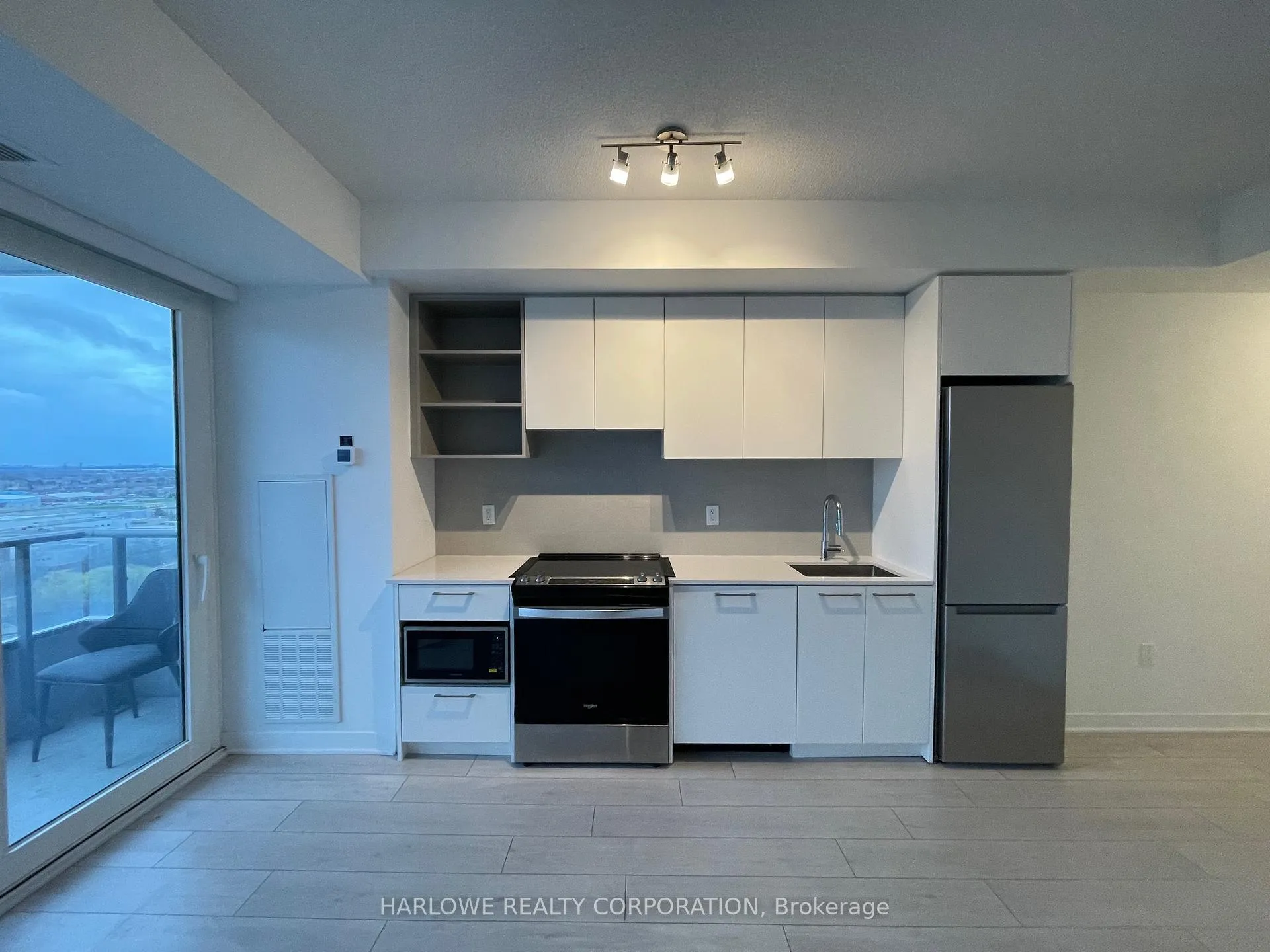 Front of Unit 1403, 260 Malta Avenue