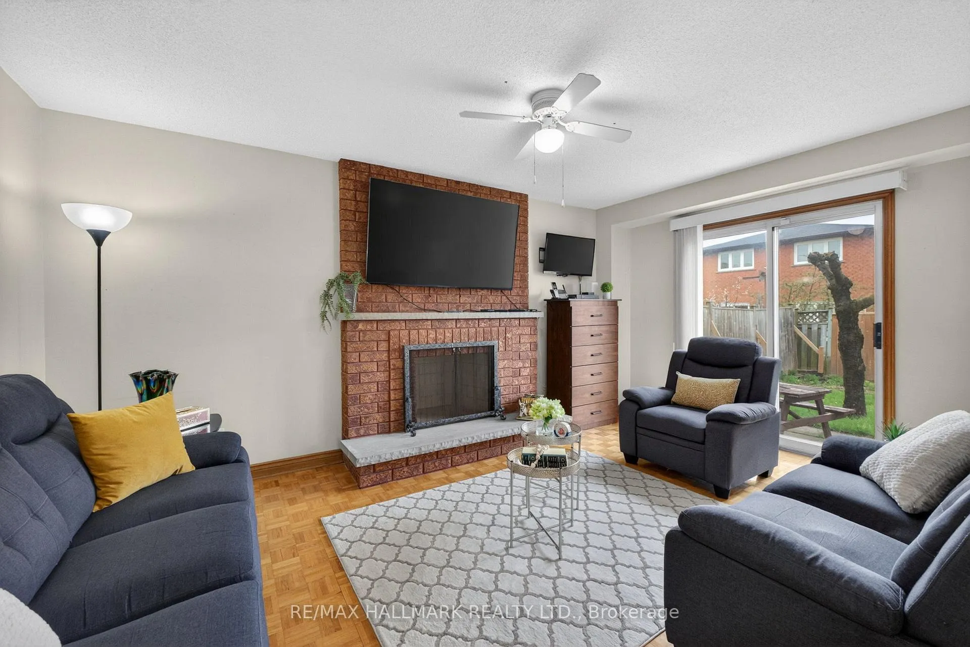 Photo 17 of 144 Jackman Crescent, Vaughan, West Woodbridge — HOMEH