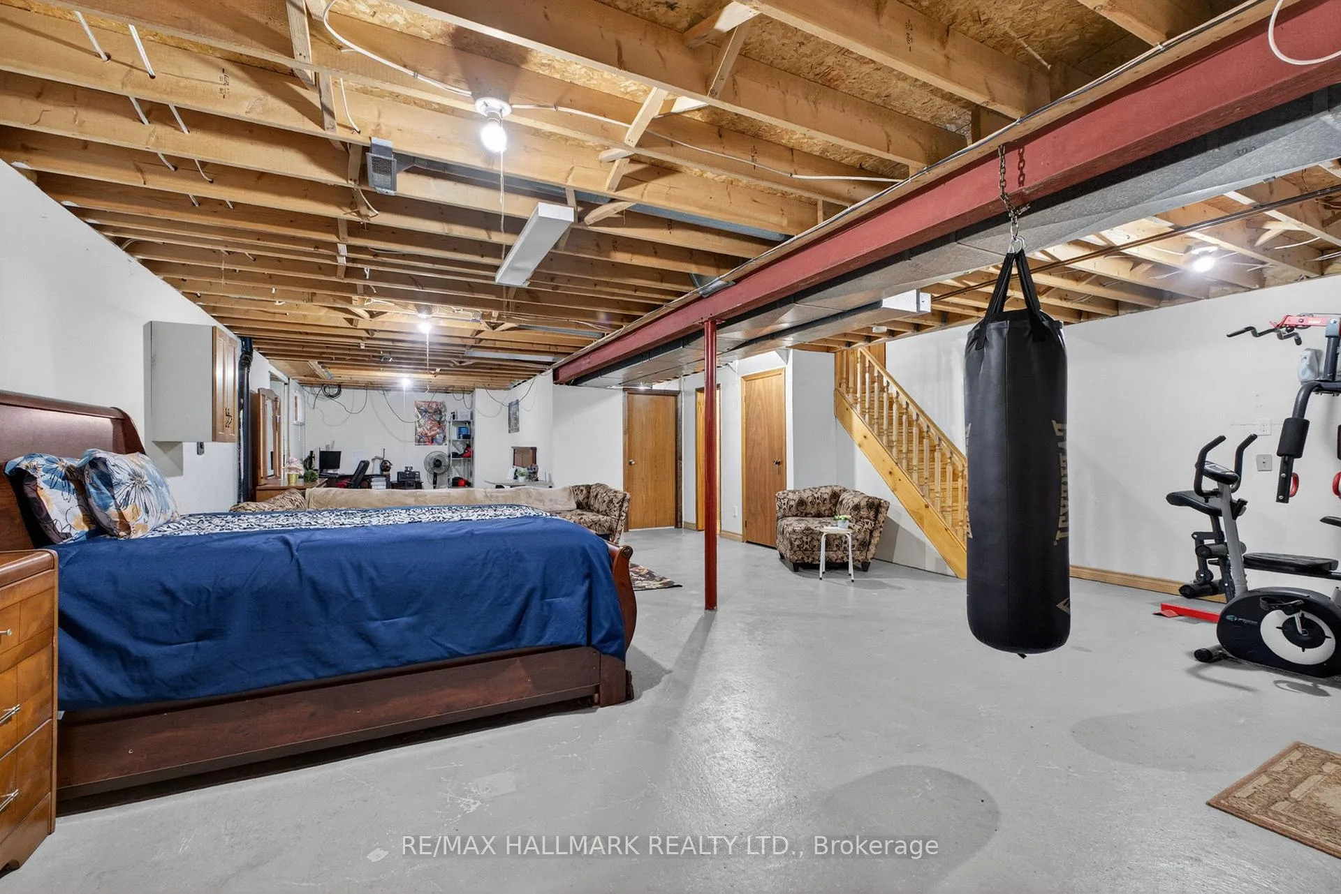 Photo 34 of 144 Jackman Crescent, Vaughan, West Woodbridge — HOMEH