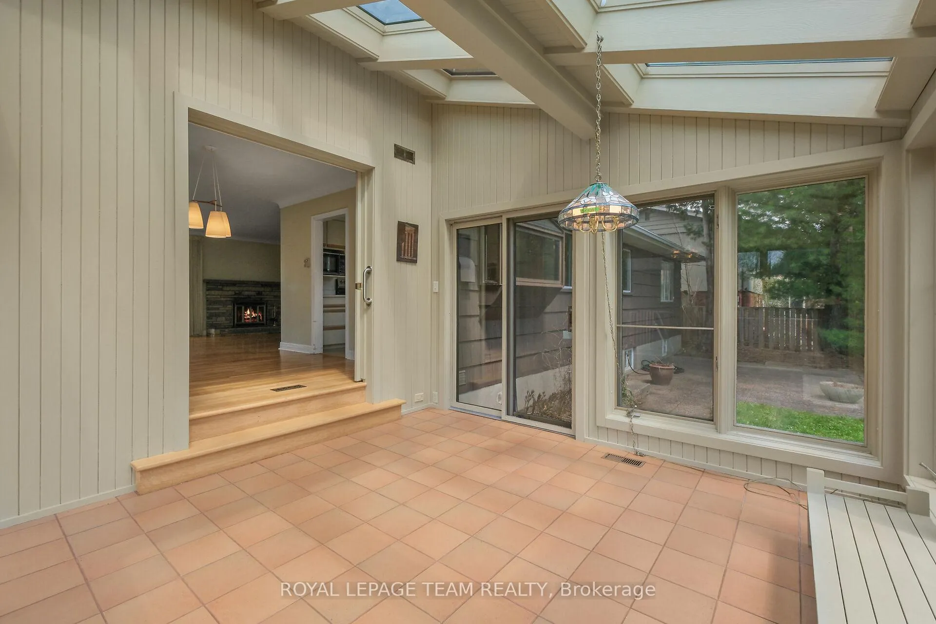 Photo 10 of 1358 Dowler Avenue, Ottawa, Alta Vista — HOMEH