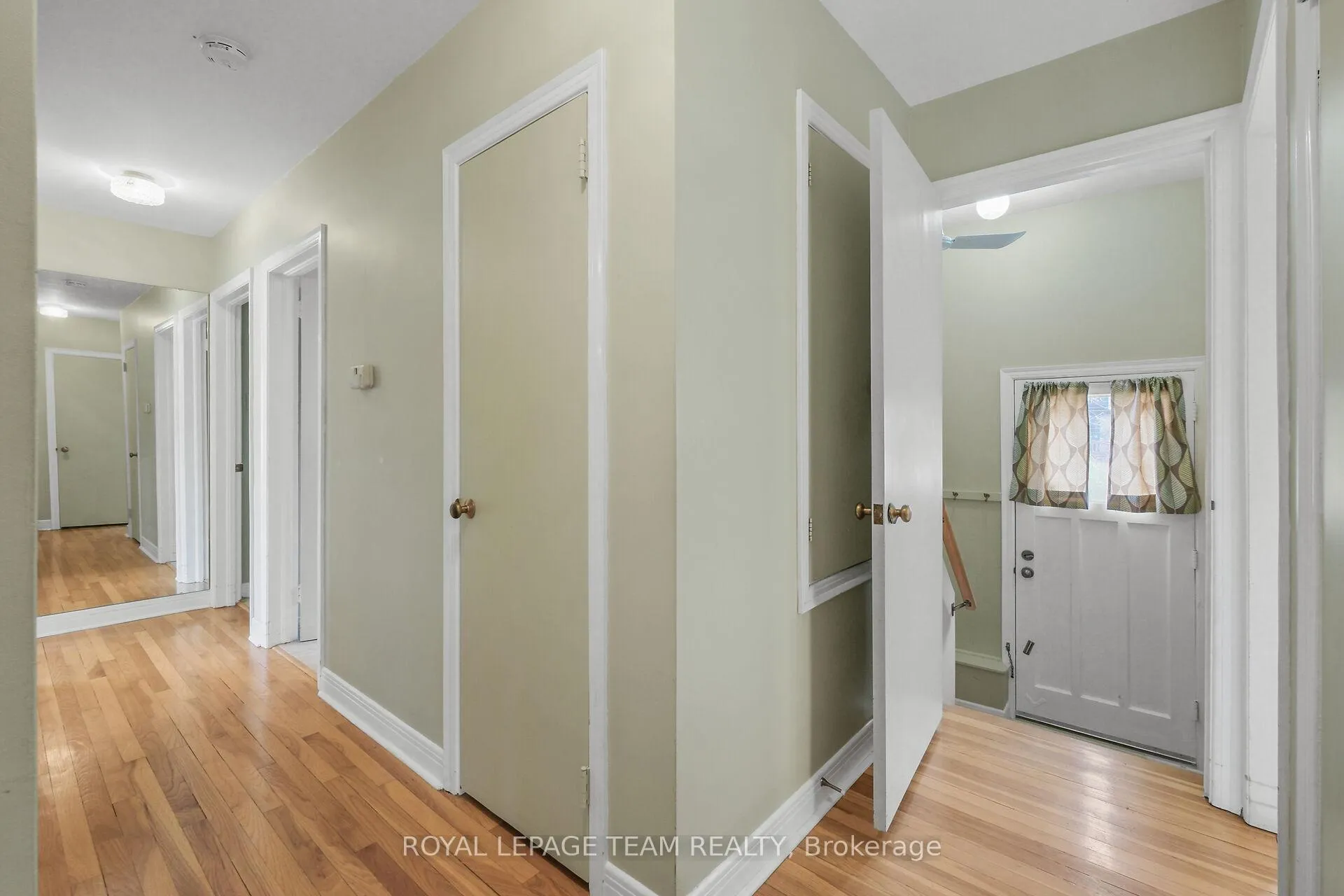 Photo 20 of 1358 Dowler Avenue, Ottawa, Alta Vista — HOMEH