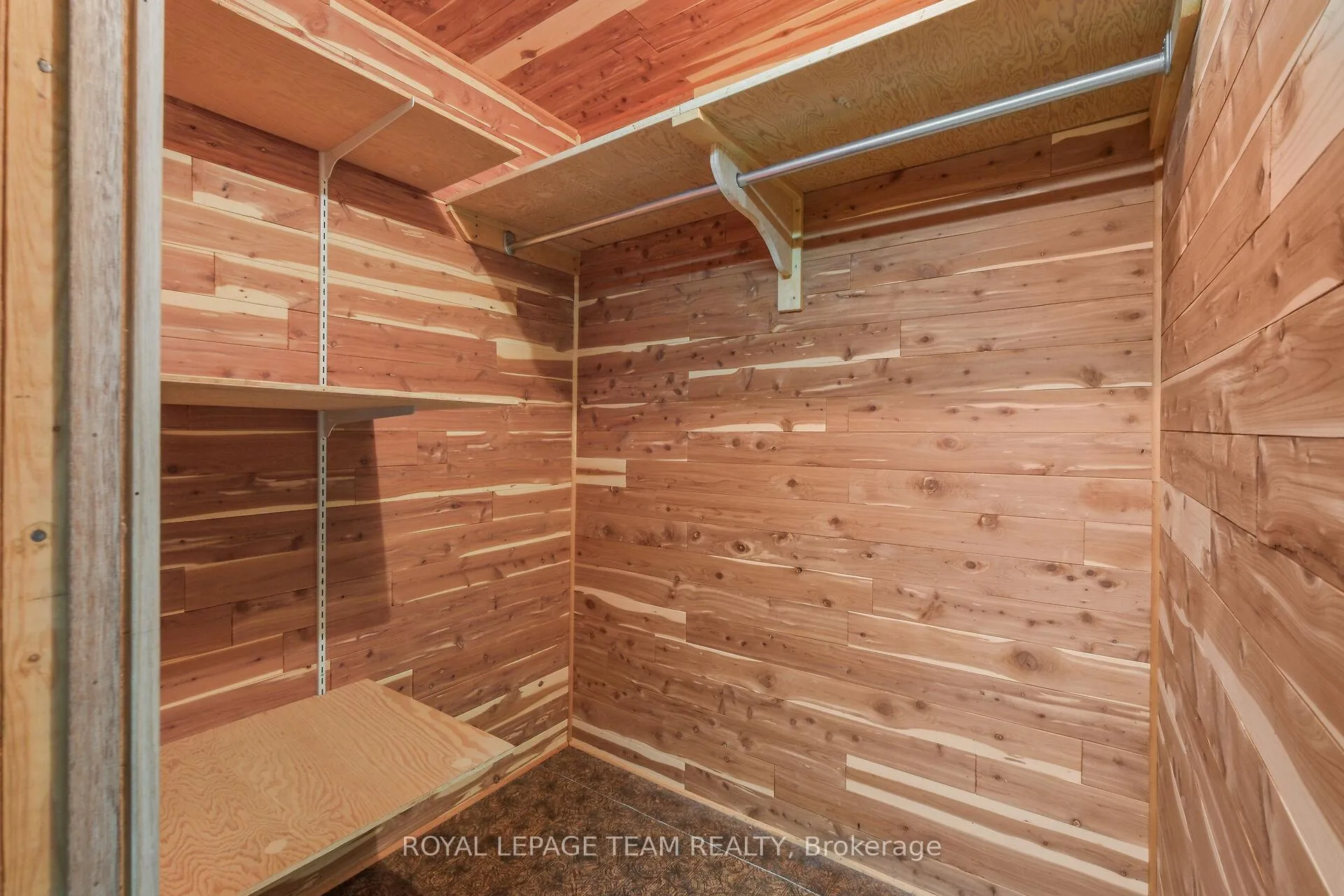 Photo 37 of 1358 Dowler Avenue, Ottawa, Alta Vista — HOMEH