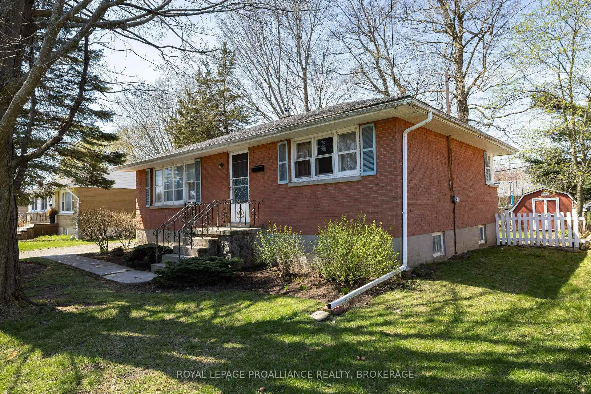 Photo 1 of 287 McEwen Drive, Kingston, City Southwest — HOMEH