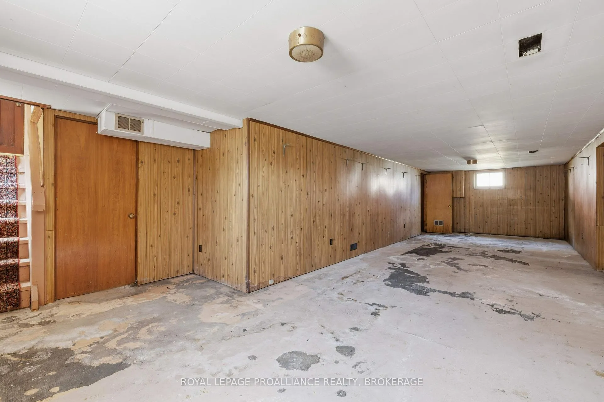 Photo 18 of 287 McEwen Drive, Kingston, City Southwest — HOMEH