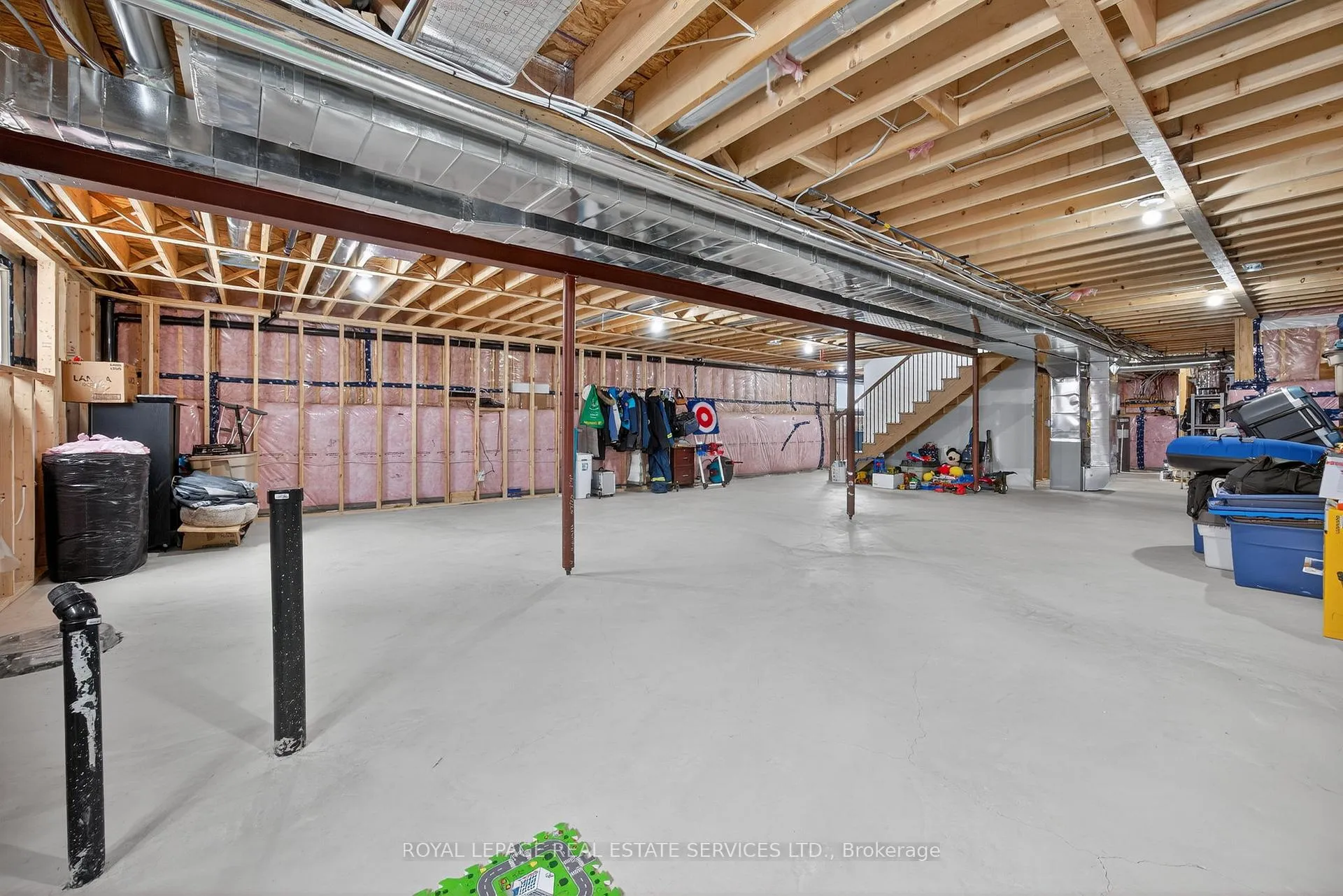 Photo 26 of 465 Parkview Court, Midland — HOMEH