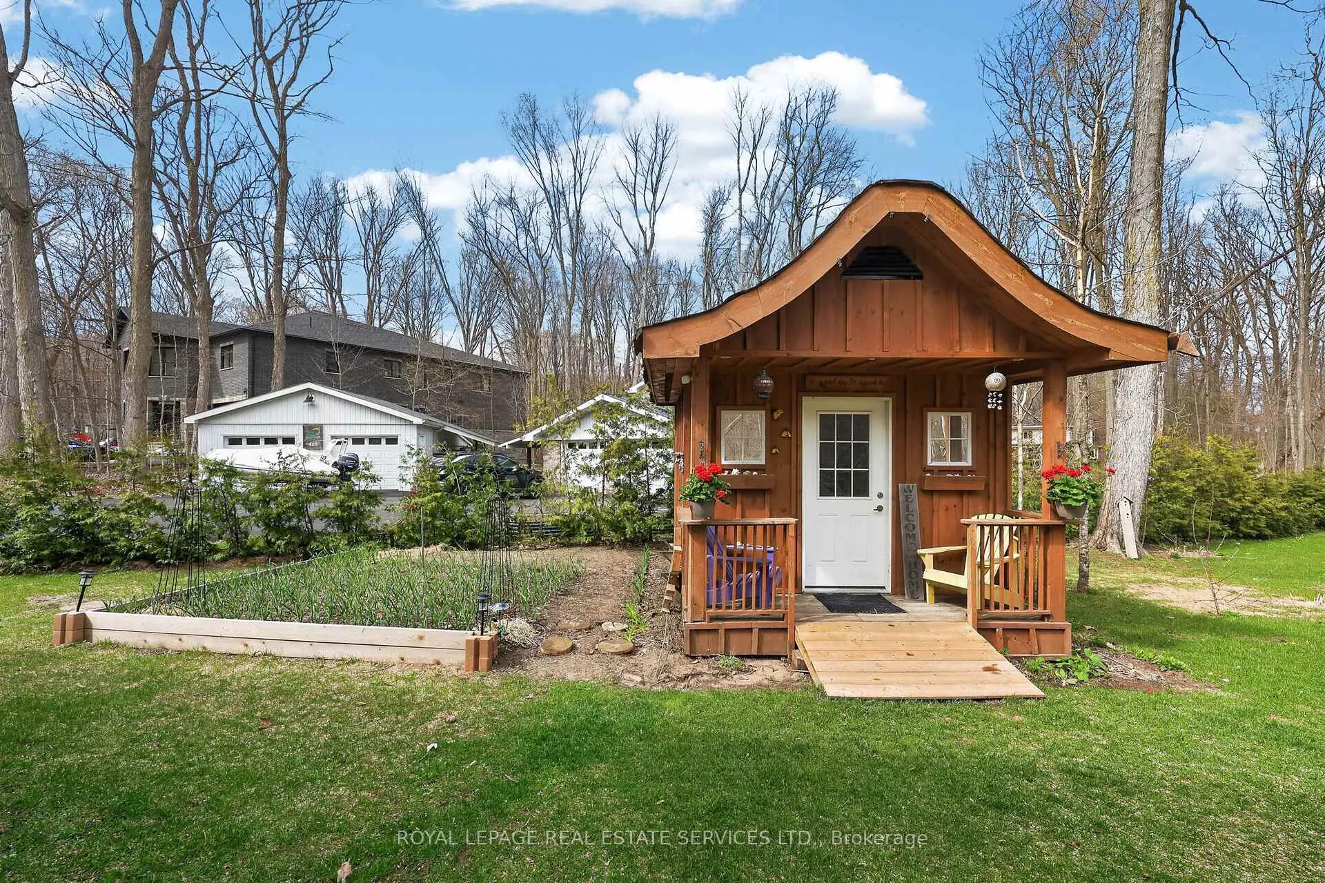 Photo 40 of 465 Parkview Court, Midland — HOMEH