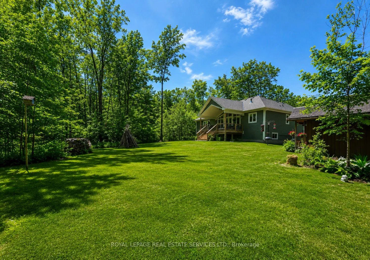 Photo 60 of 465 Parkview Court, Midland — HOMEH