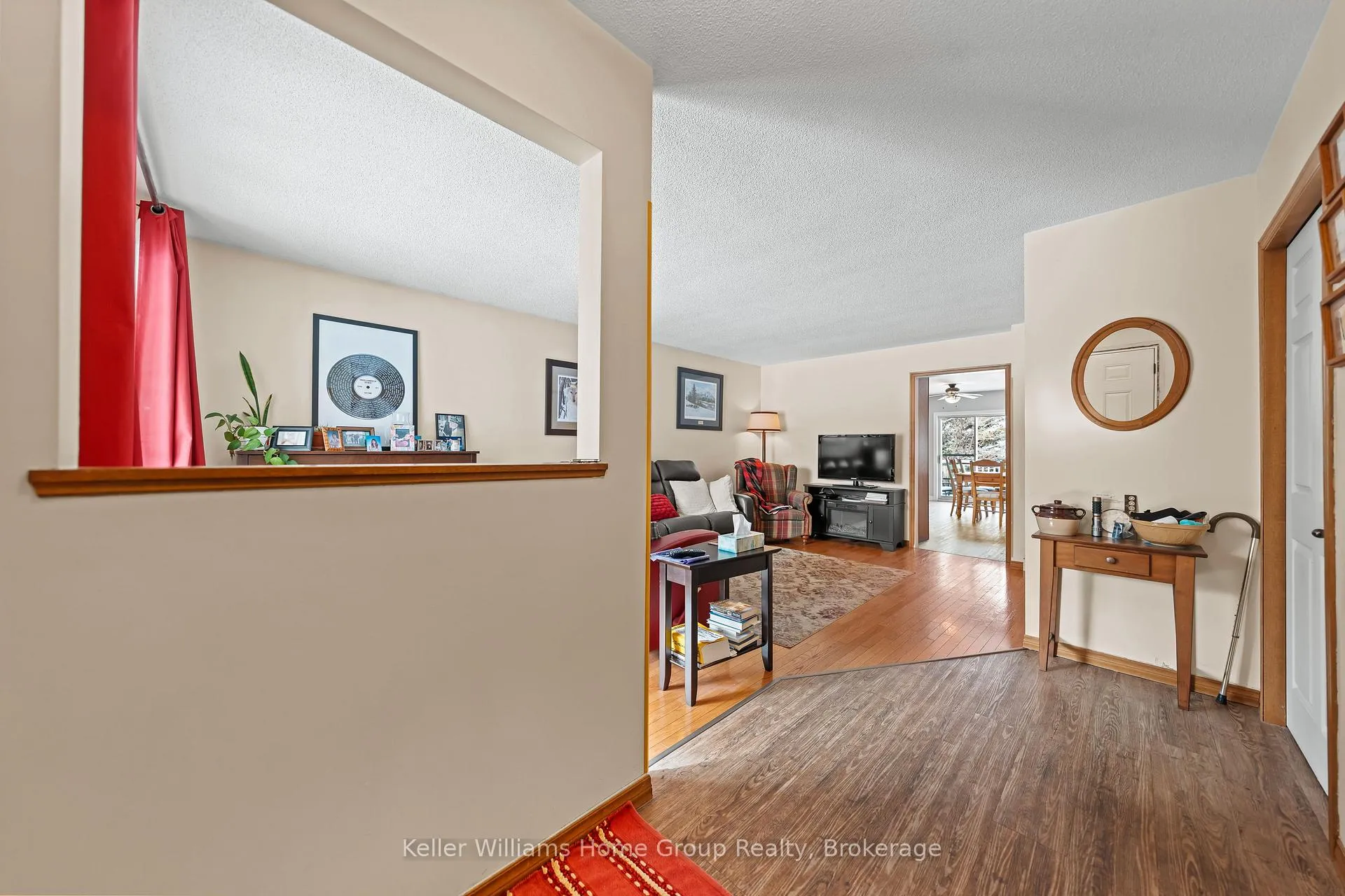 Photo 8 of 423 King Street E, Wellington North, Mount Forest — HOMEH